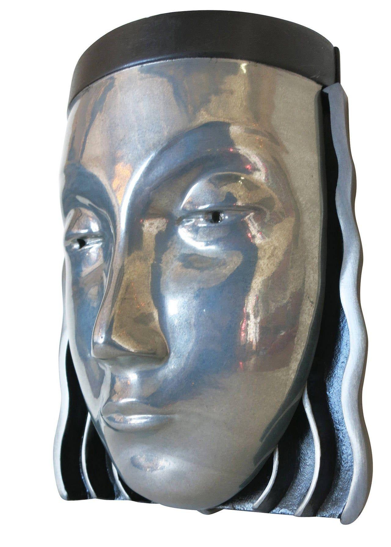 Americano Lampada da parete a maschera femminile in stile Art Déco in vendita
