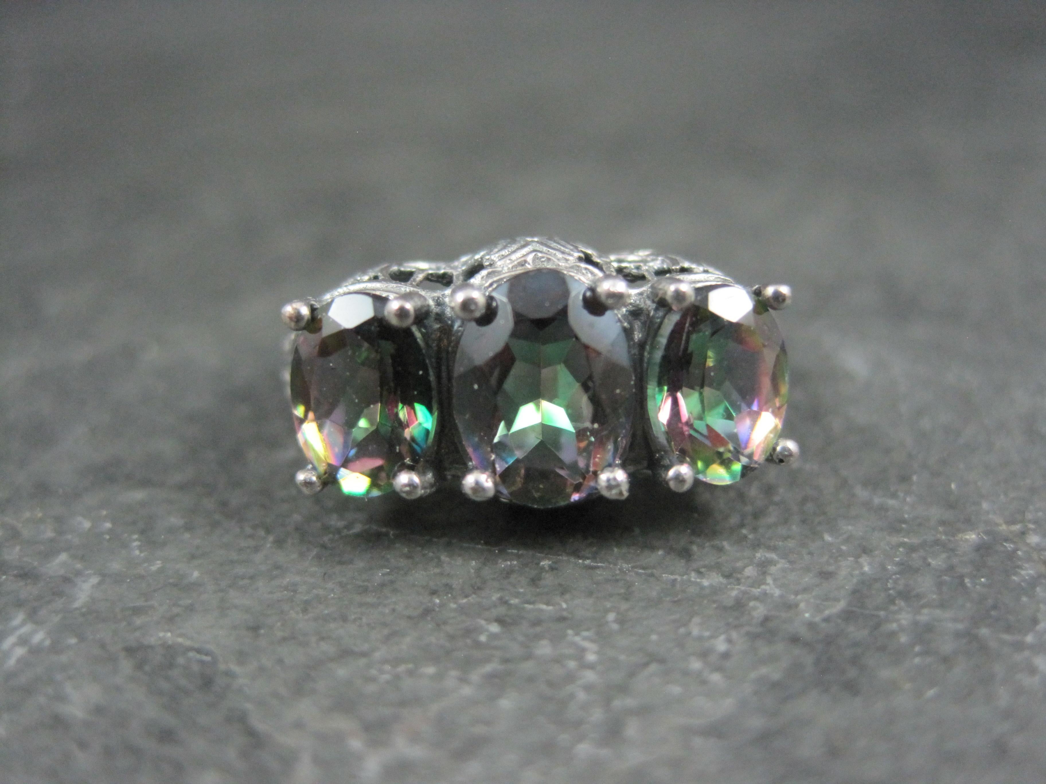 Anello in stile Art Deco con filigrana e topazio mistico, misura 6 in vendita 1