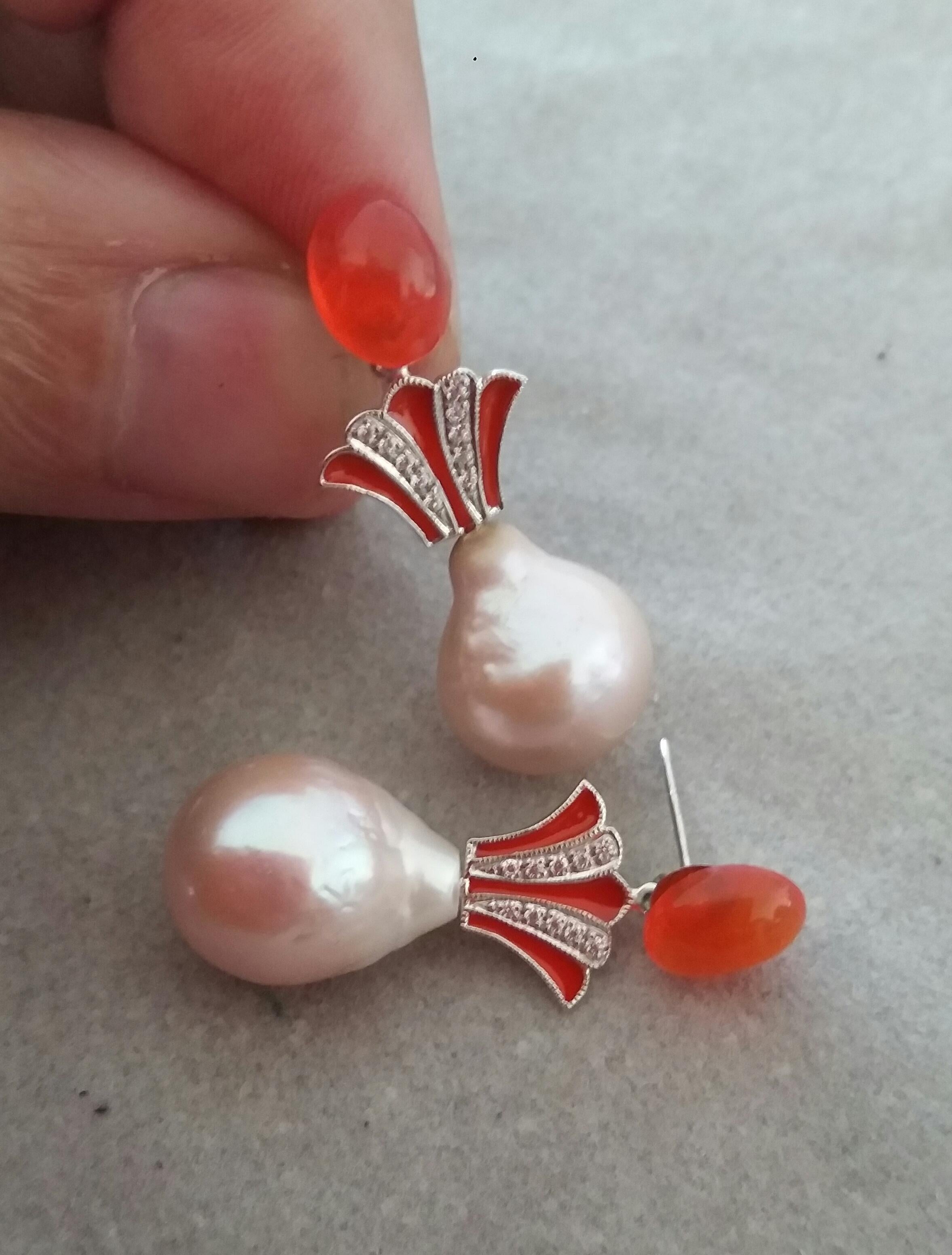Art Deco Style Fire Opal Baroque Cream Pearl Gold Diamonds Enamel Drop Earrings In Good Condition For Sale In Bangkok, TH