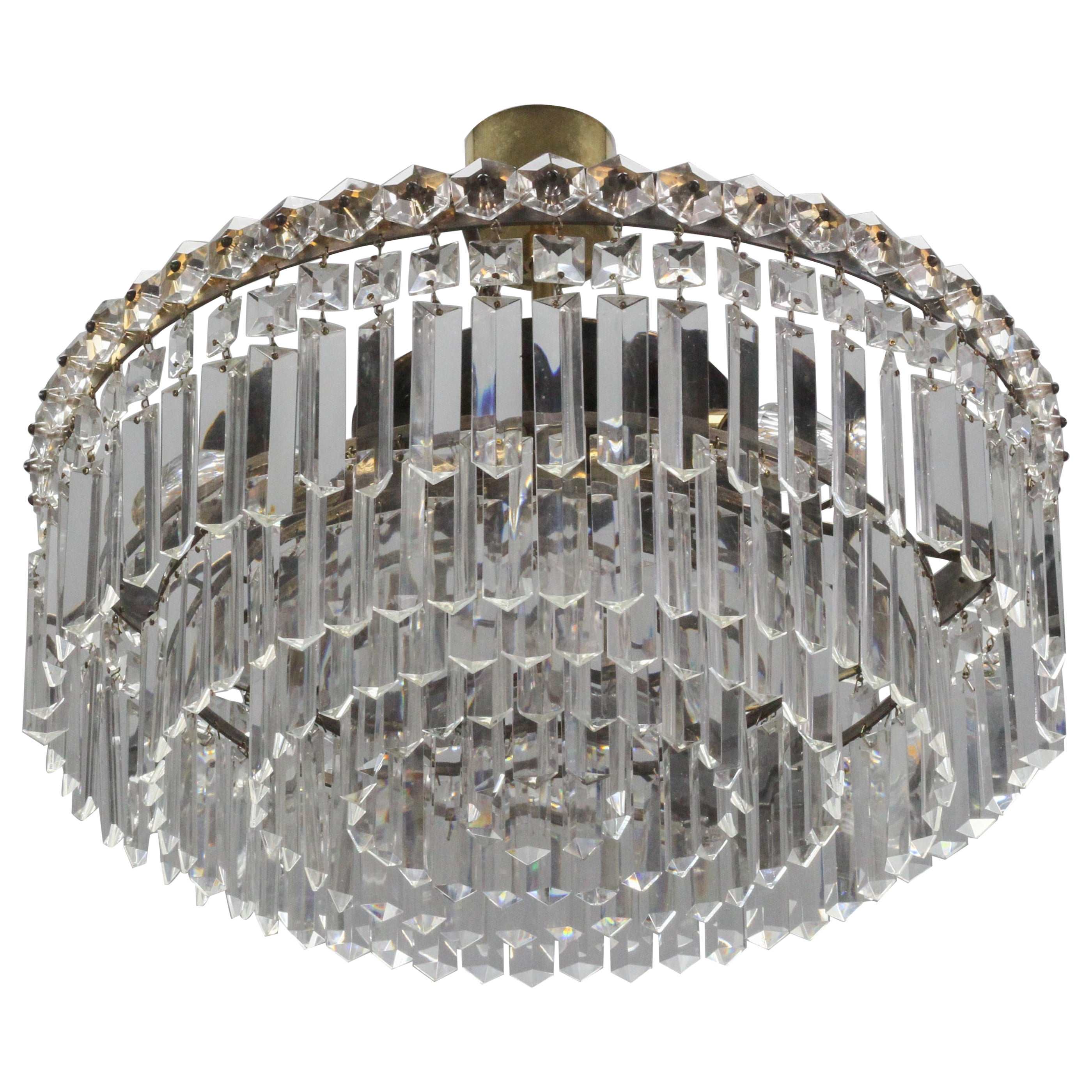 Lampadario a tre luci in cristallo e ottone in stile Art Déco a cinque piani