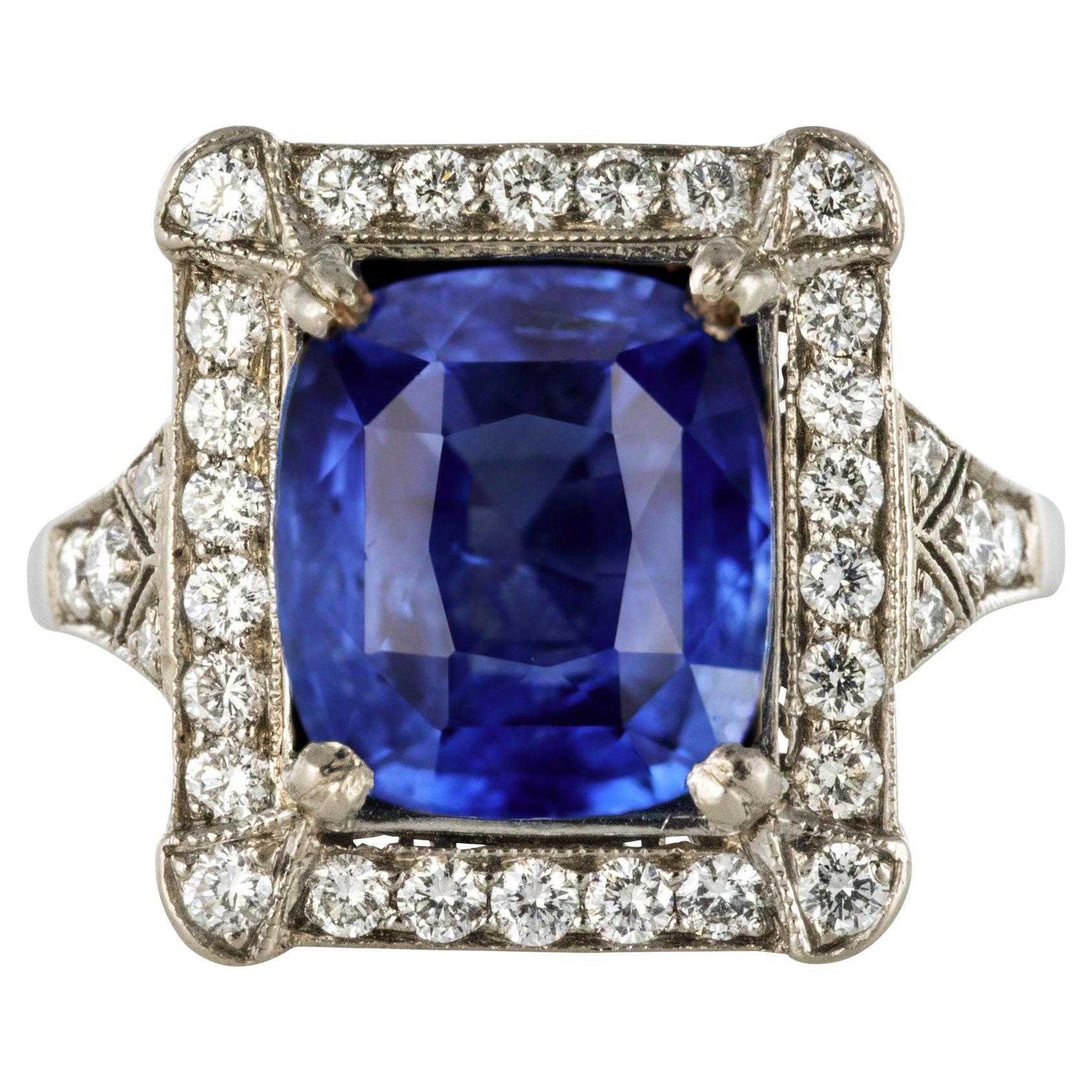 Art Deco Style French 5 Carat Ceylon Sapphire Diamond 18 Karat White Gold Ring For Sale