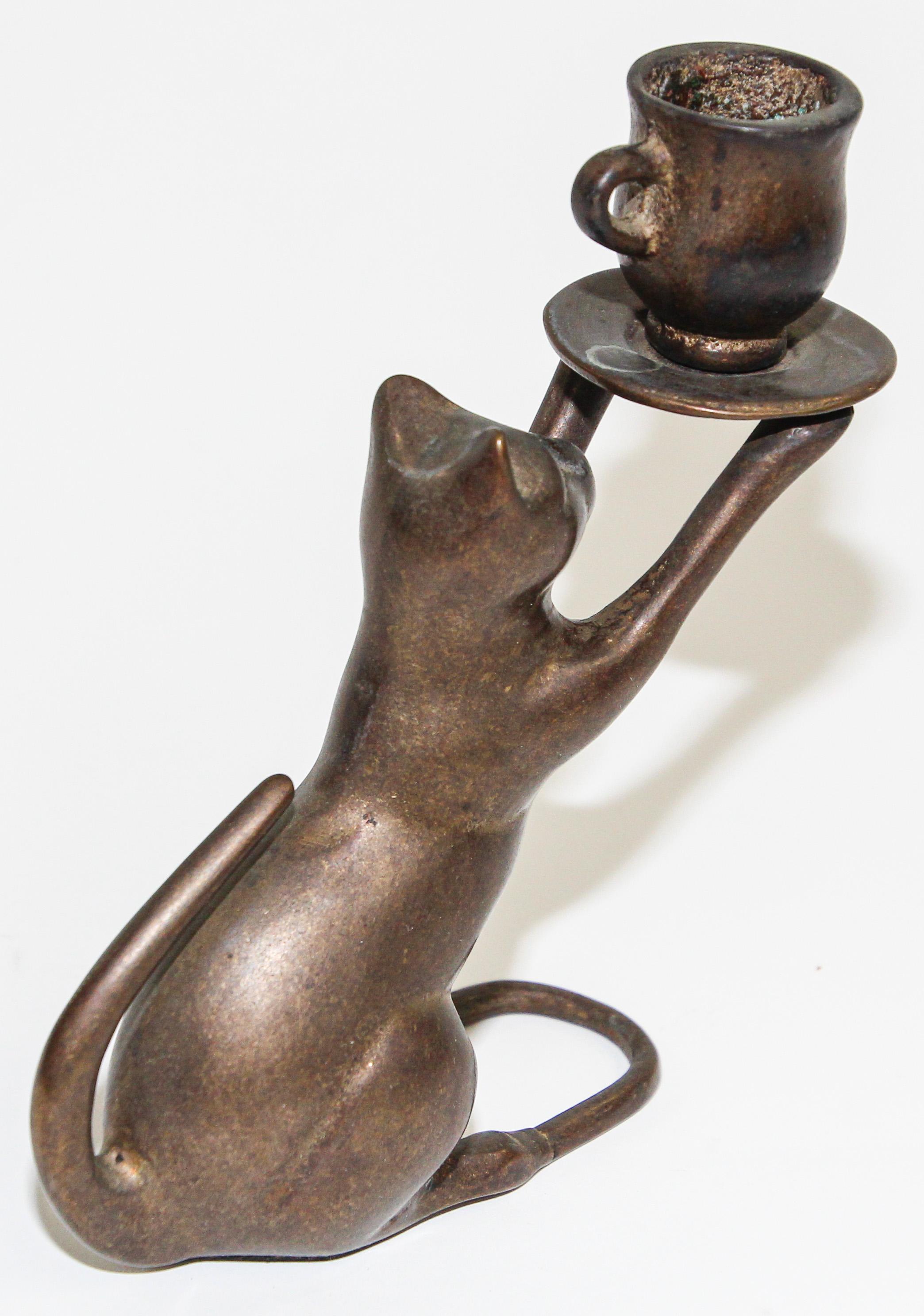 Art Deco Style French Bronze Candle Holder in a Form of a Cat In Good Condition In North Hollywood, CA