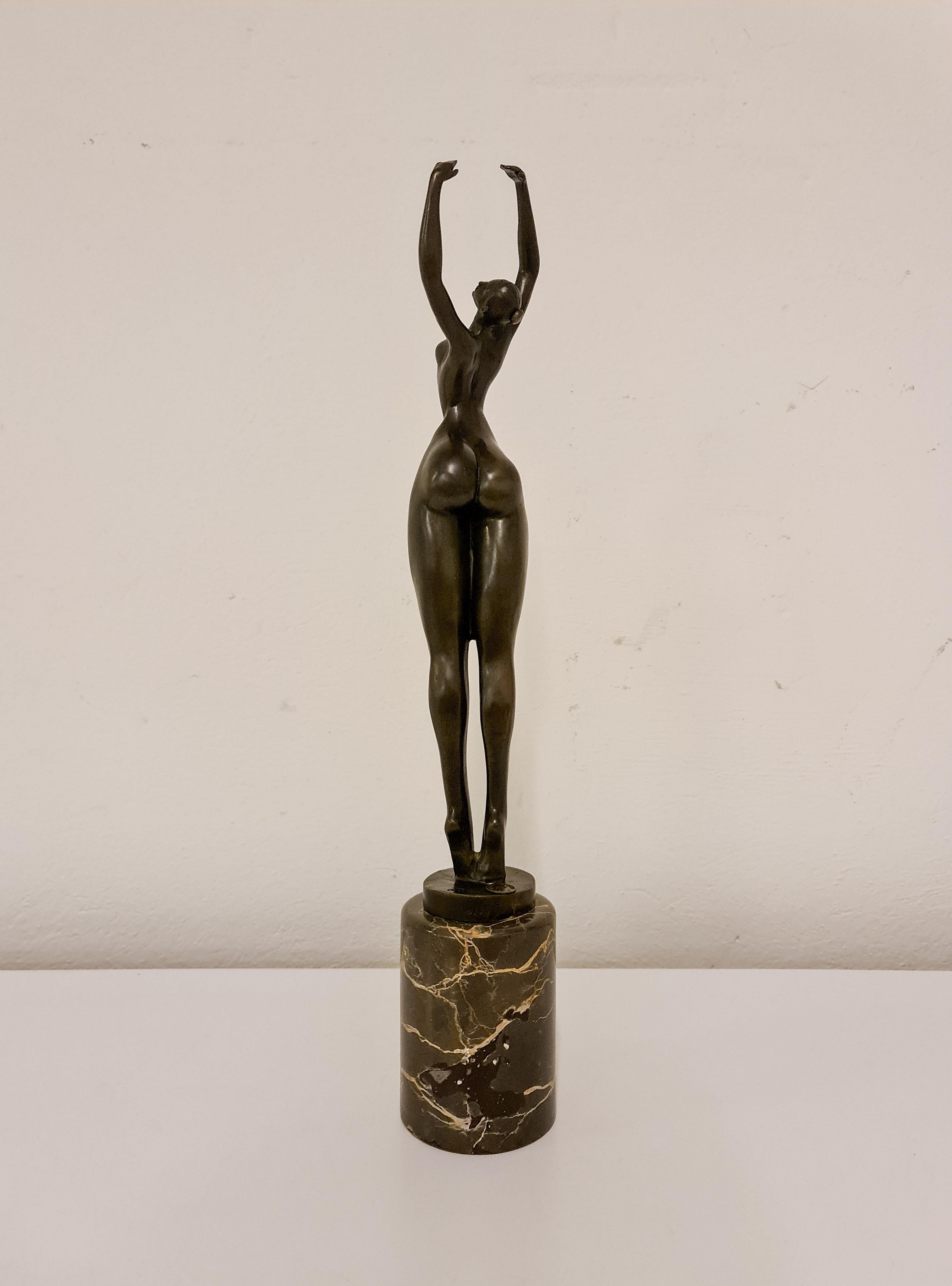 Art Deco Style French Bronze Figurine Ballerina In Good Condition In Hillringsberg, SE