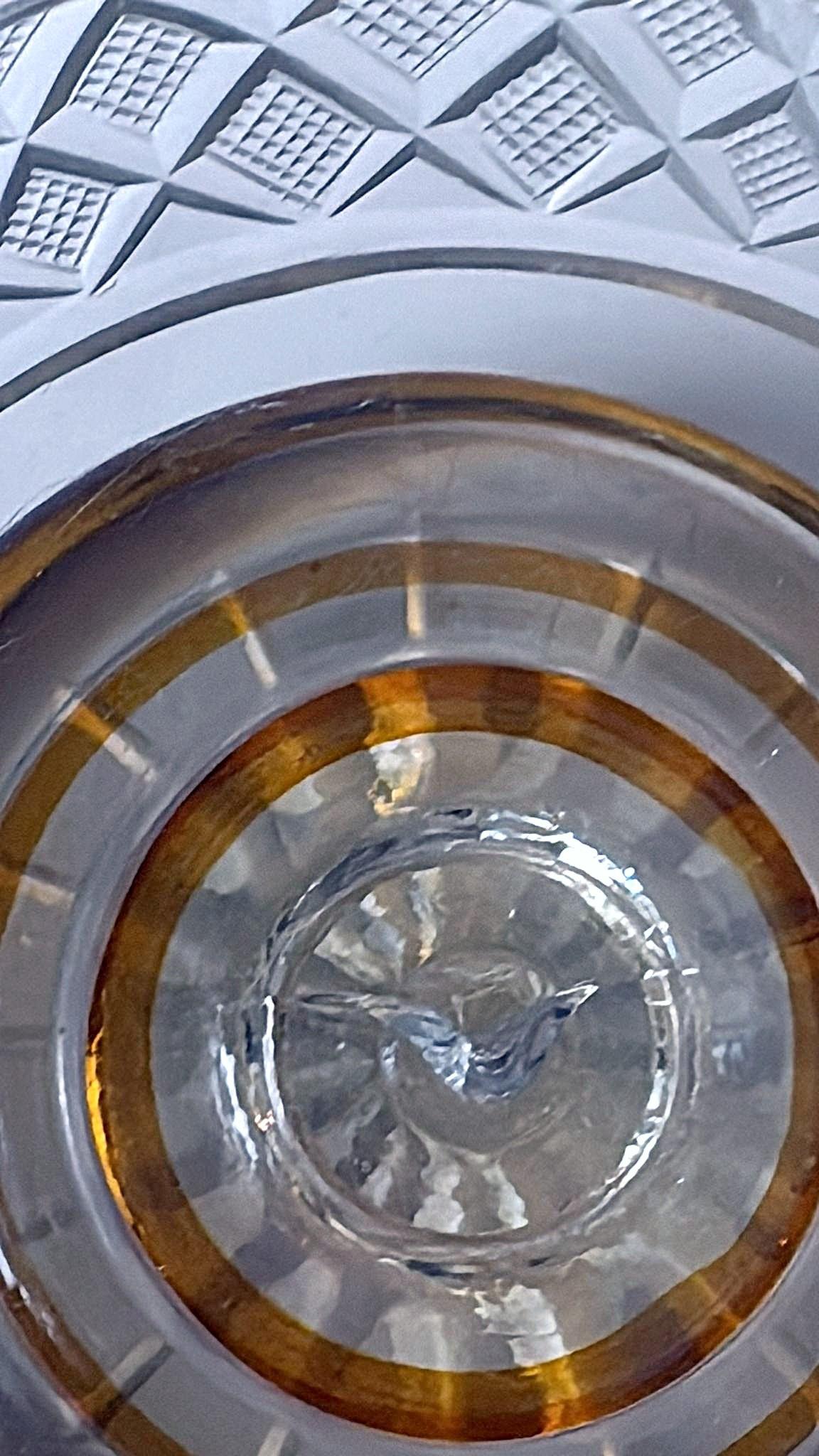 Coupe en cristal taillé de style Art Déco en vente 9