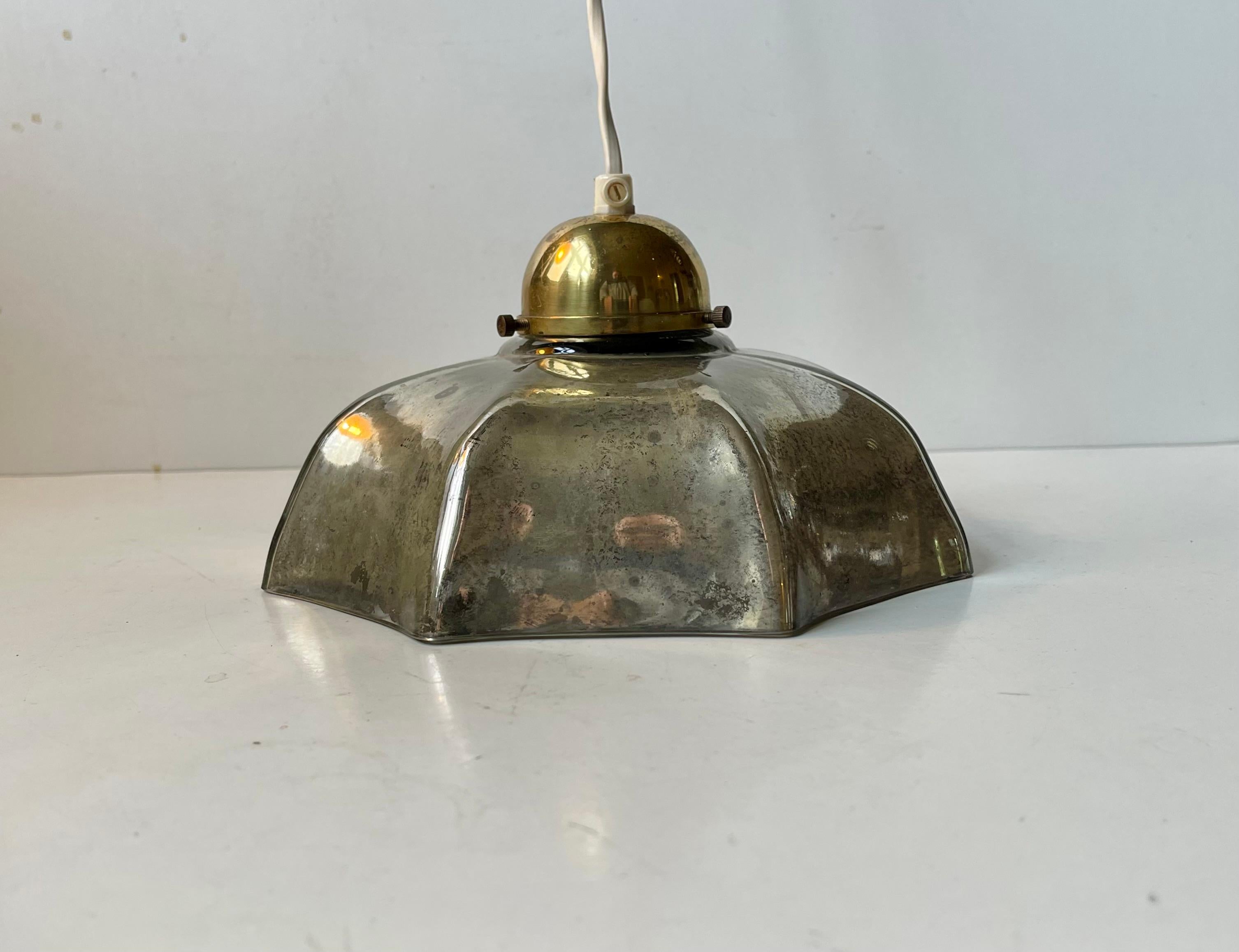 Art Deco style French Octagonal Silver Glass Pendant Lamp For Sale 2