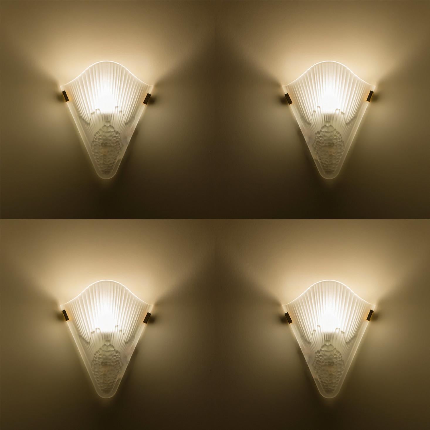 Art Deco Style Frosted Glass Glass Wall Lights, 1960 For Sale 7
