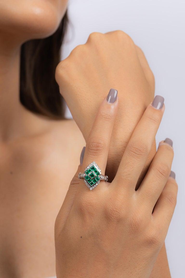 For Sale:  Genuine Emerald Diamond Cocktail Ring in 18k Solid White Gold 6