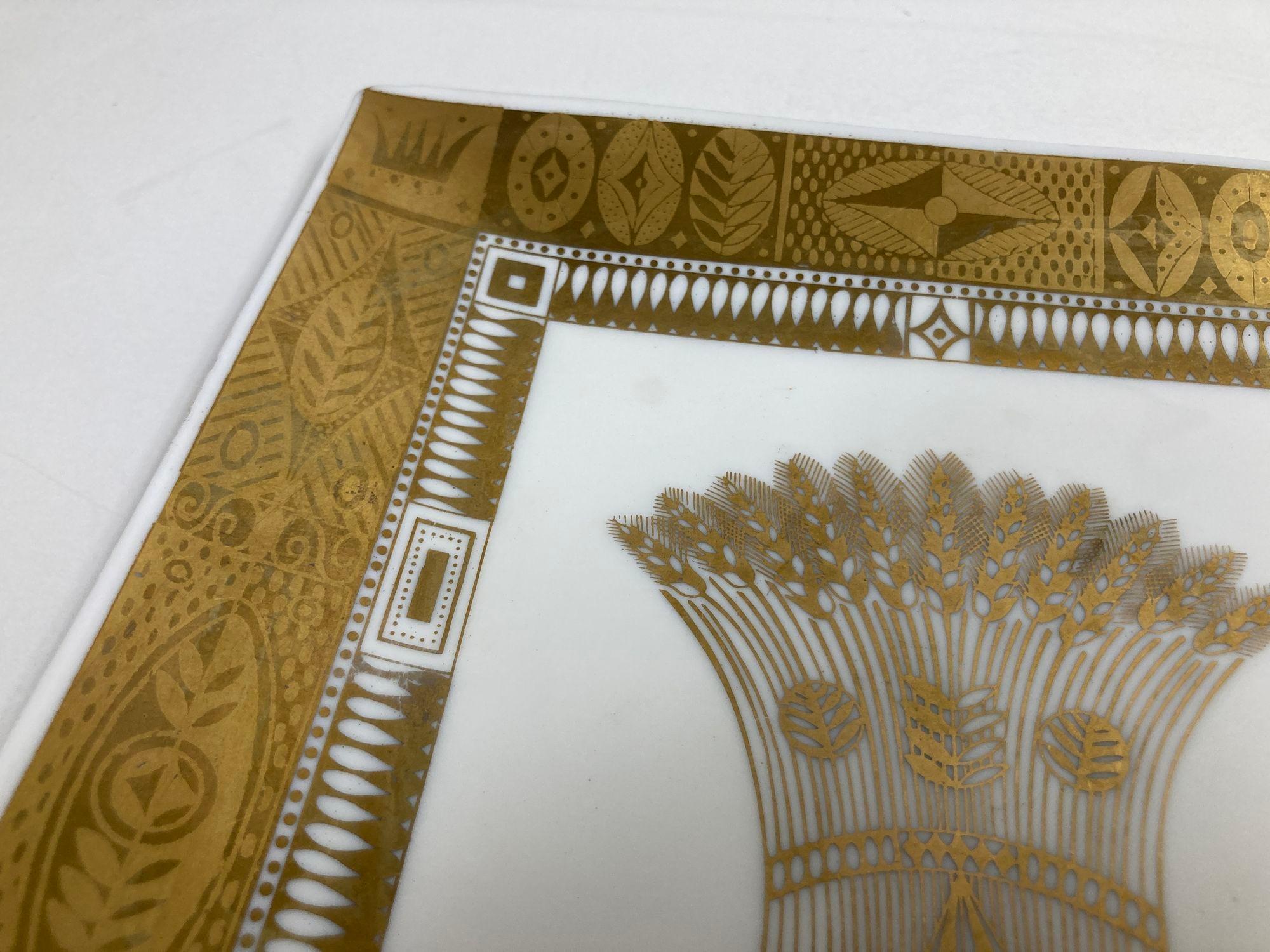 Plateau en verre dépoli Georges Briard de style Art Déco avec motif de moisson doré 22 carats en vente 5