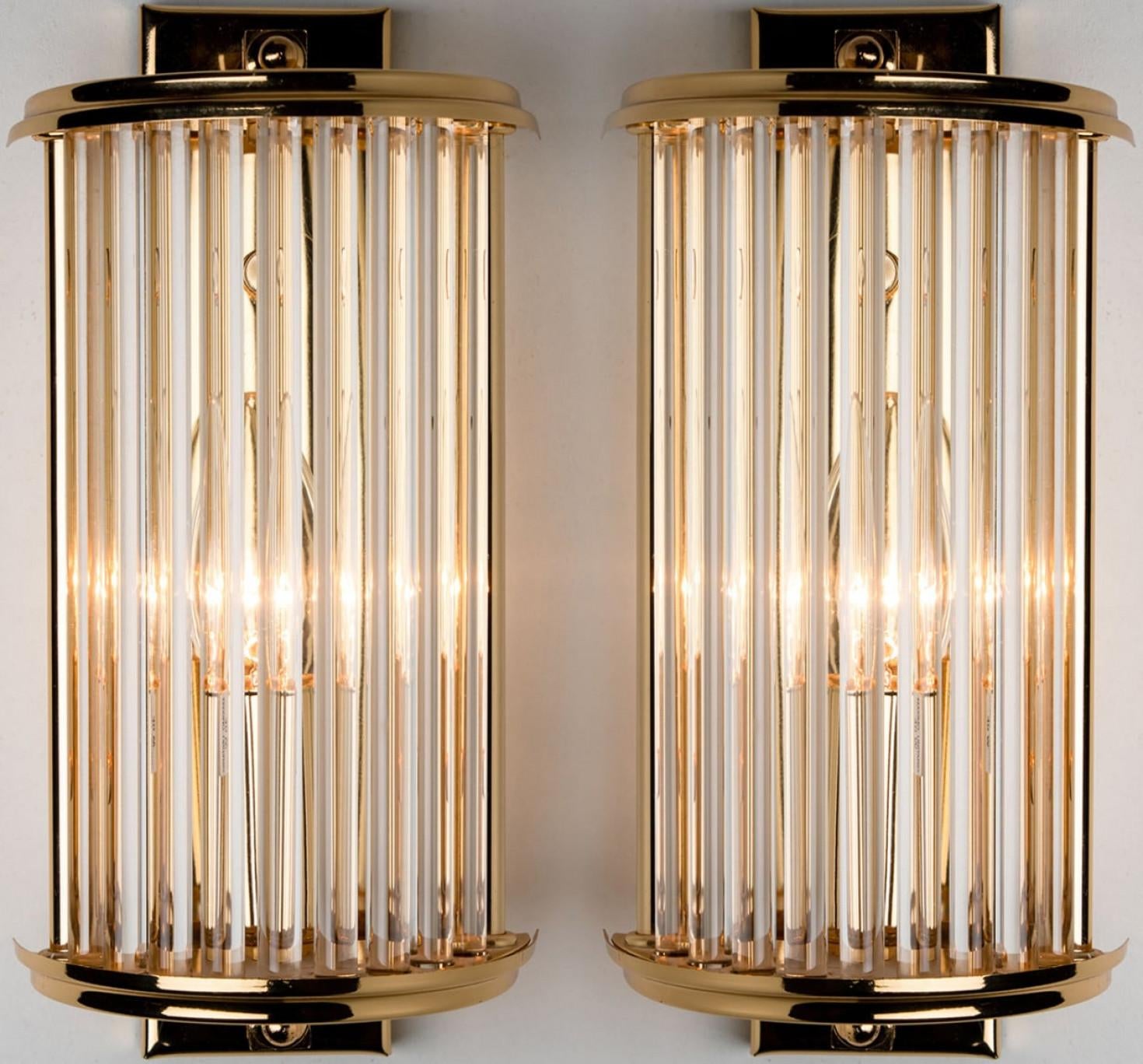 Art Deco Style Glass and Brass Wall lights, Italy 1970 For Sale 3