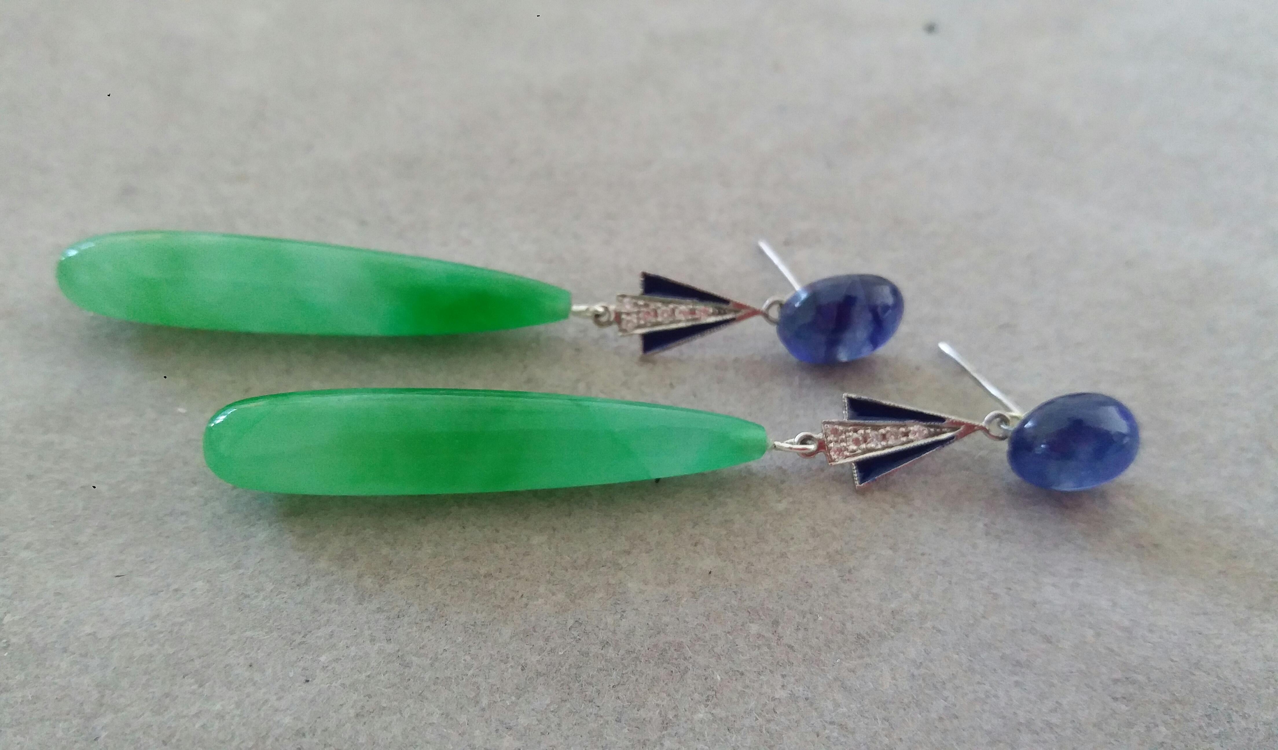 Art Deco Style Gold Blue Sapphire Diamonds Enamel Engraved Jade Drops Earrings In Good Condition In Bangkok, TH
