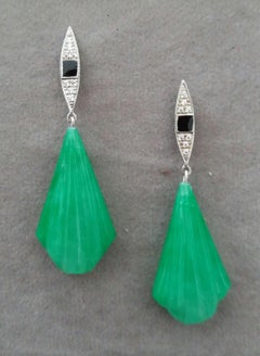 Art Deco Stil Gold Diamanten Emaille Drachenform gravierte Jades Ohrringe