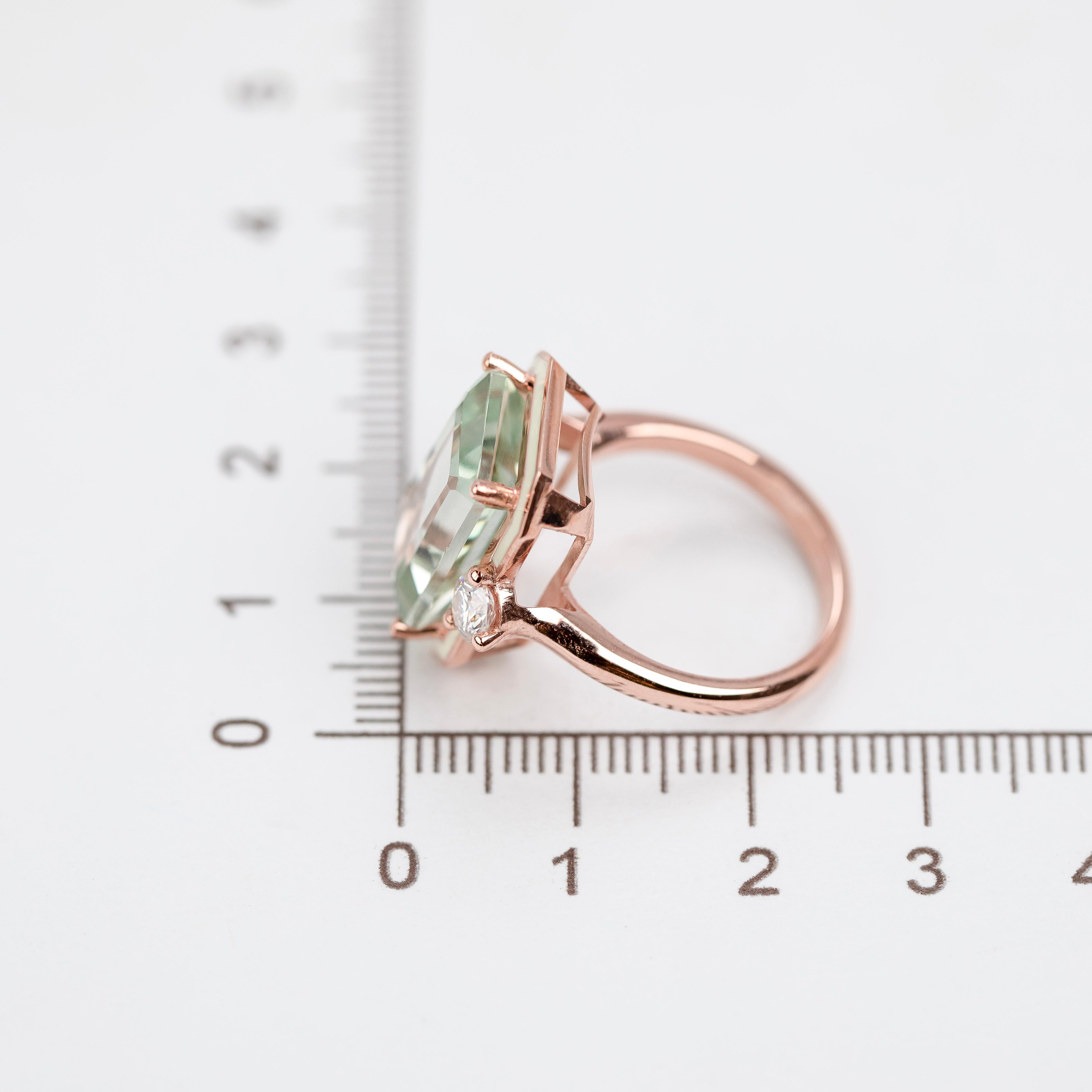 Art Deco Style, Green Amethyst Stone and Moissanite Ring, 925 sterling silver For Sale 3
