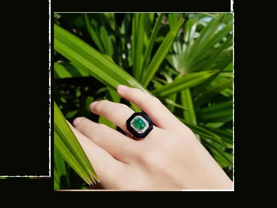 Art Deco Style Green Zambian Emerald & Diamond Black Onyx White Gold Shield Ring For Sale 2