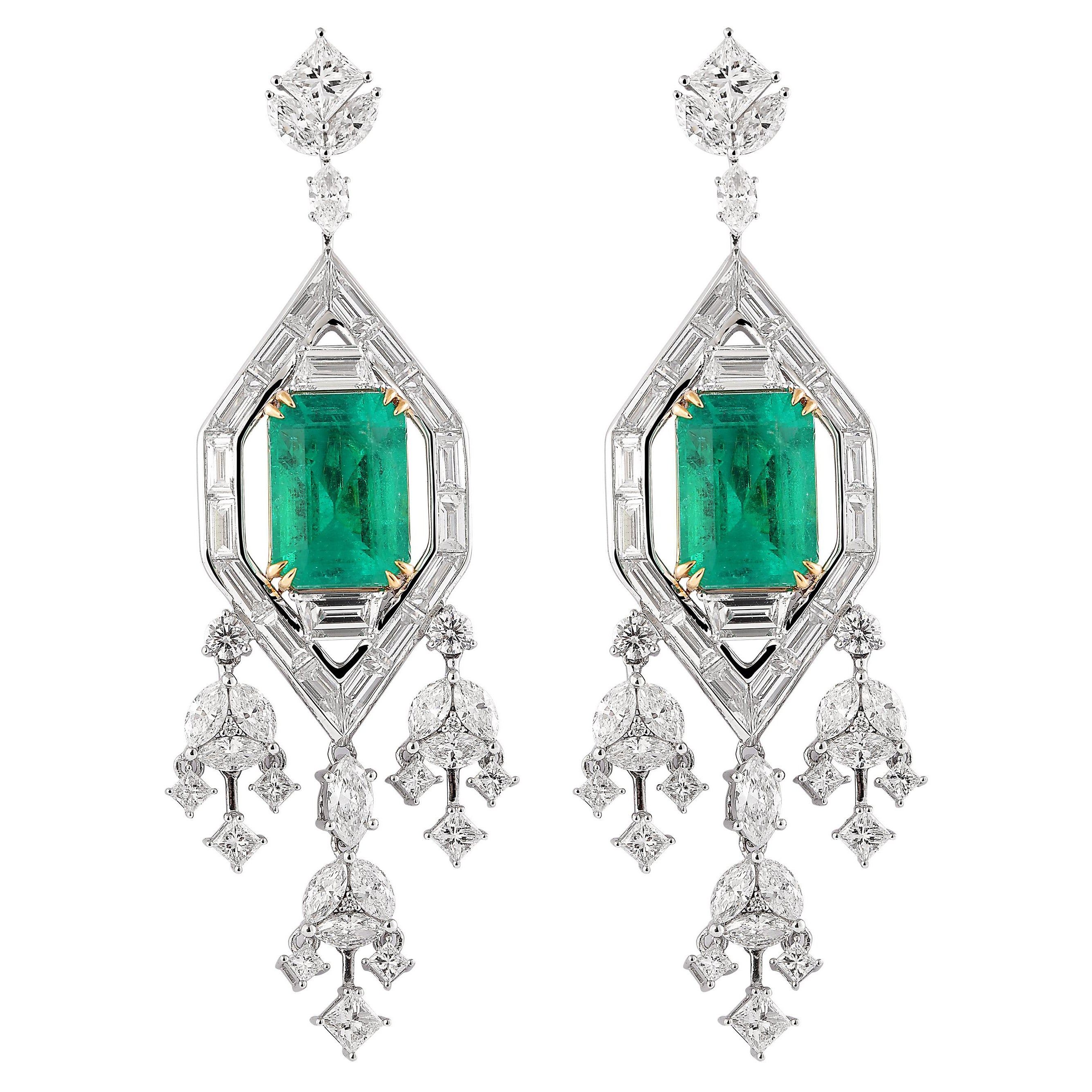 Stile Art Deco, orecchini di smeraldo colombiano GRS con diamante in 18KWYG in vendita