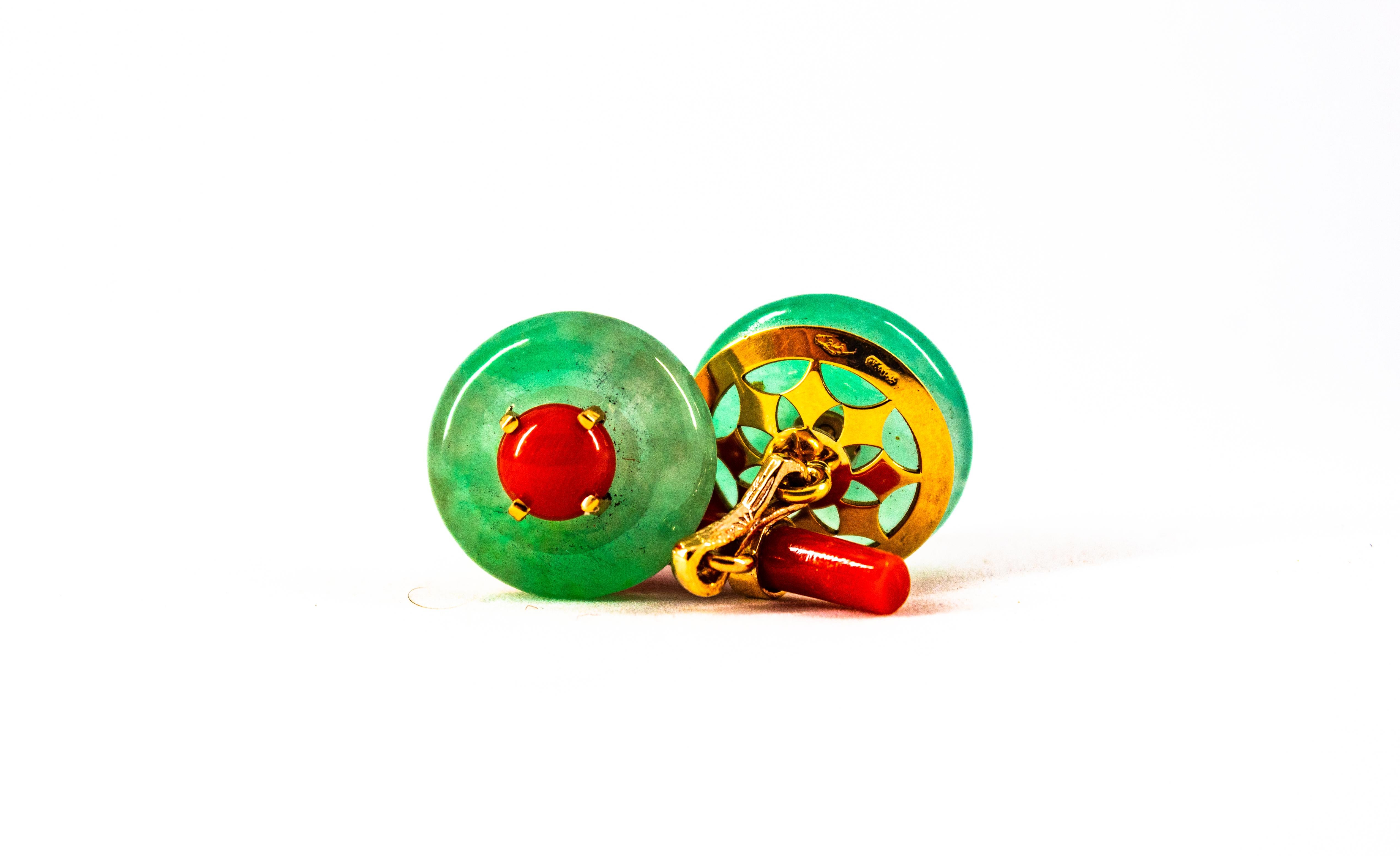 Boutons de manchette de style Art déco, fabriqués à la main, en or jaune, corail rouge méditerranéen et jade en vente 2