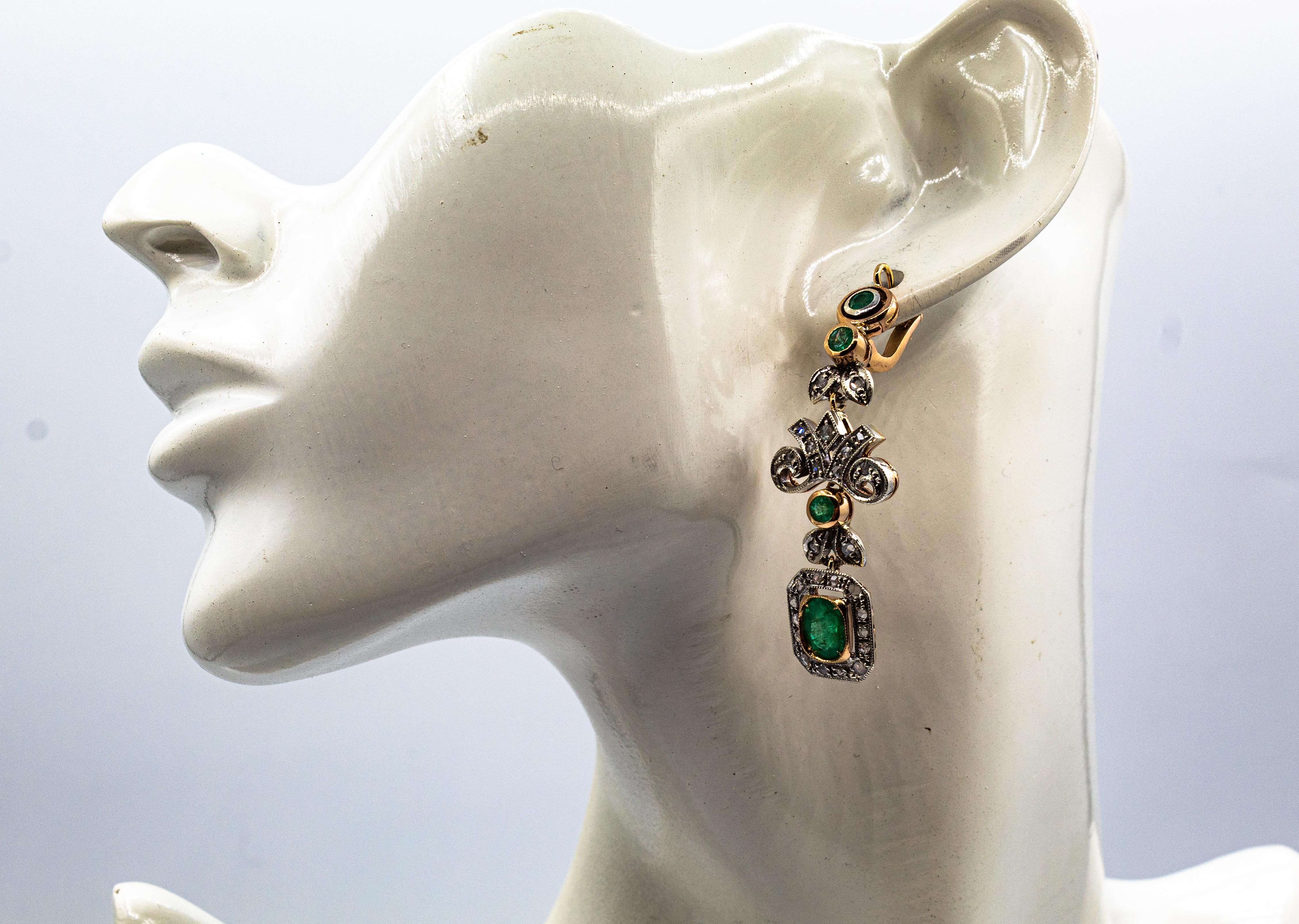 Ohrringe im Art-déco-Stil, handgefertigt mit Diamanten im Weiß-Rosenschliff und Smaragd in Gelbgold im Angebot 3