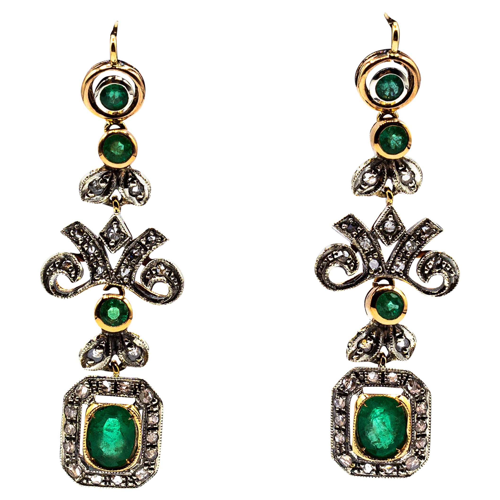 Pendientes de oro amarillo esmeralda con diamantes talla rosa blanca de estilo art déco hechos a mano