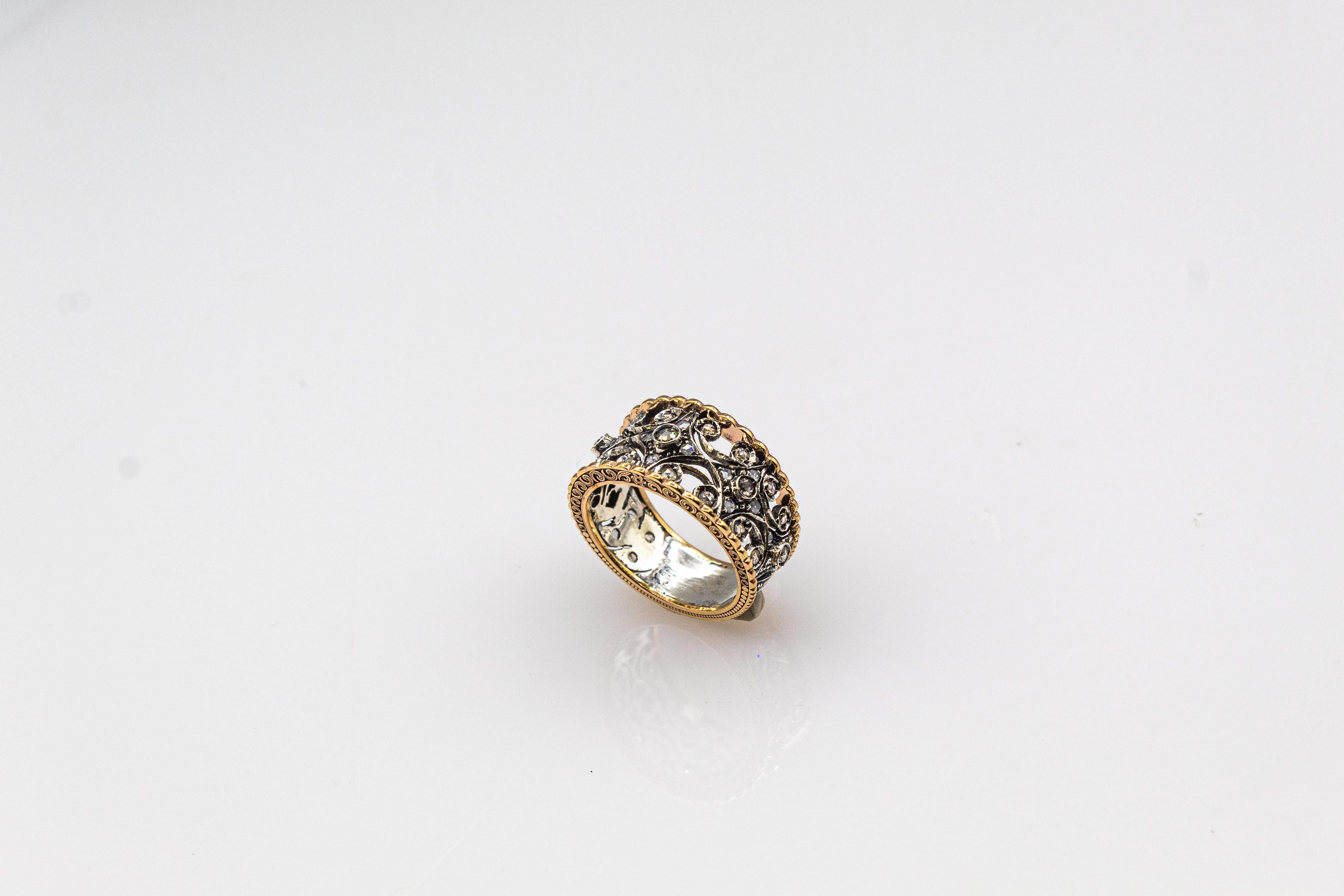 Art Deco Style Handcrafted White Rose Cut Diamond Yellow Gold Band Ring In New Condition For Sale In Naples, IT