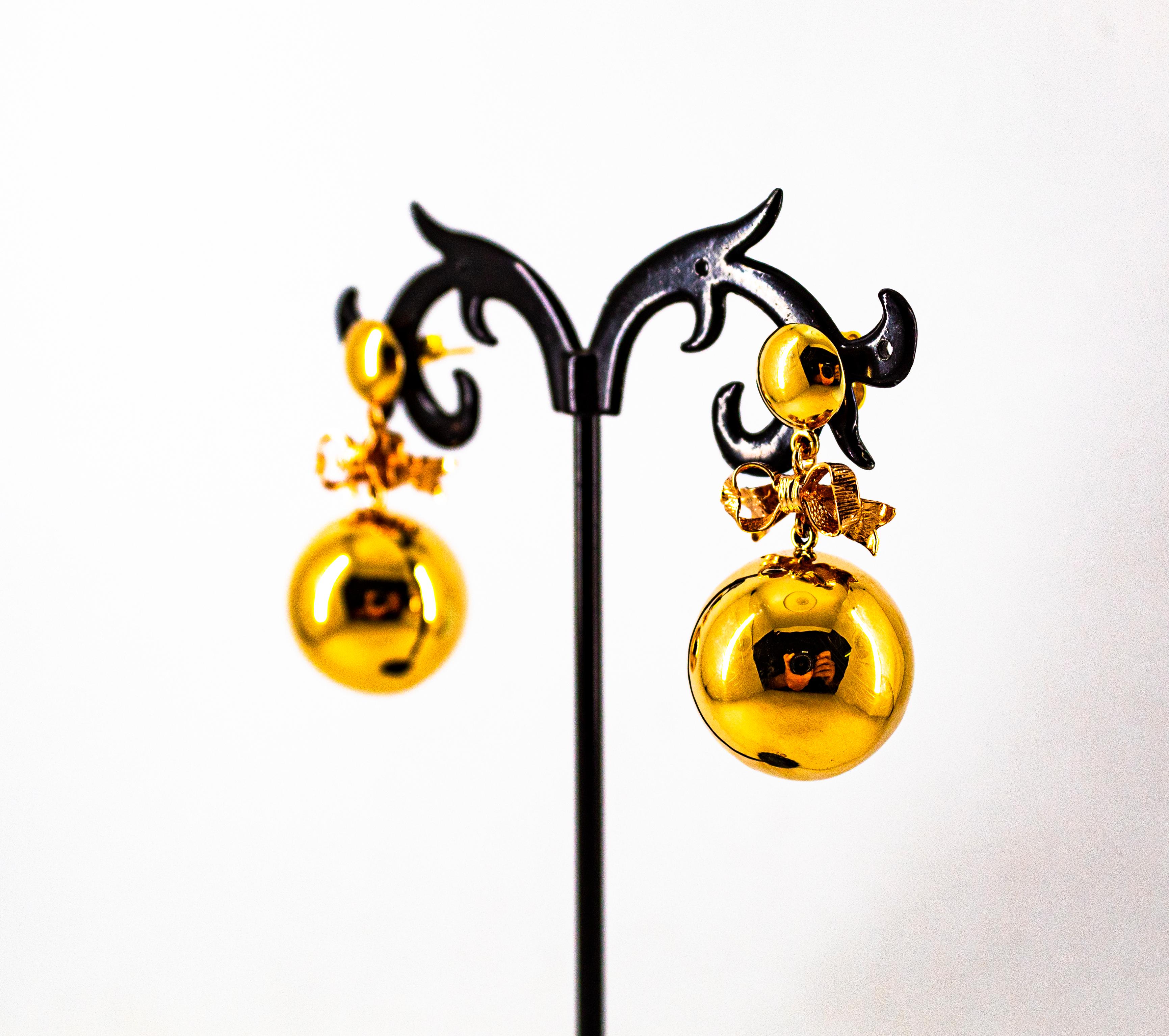 Boucles d'oreilles pendantes en or jaune de style Art déco faites à la main en vente 7