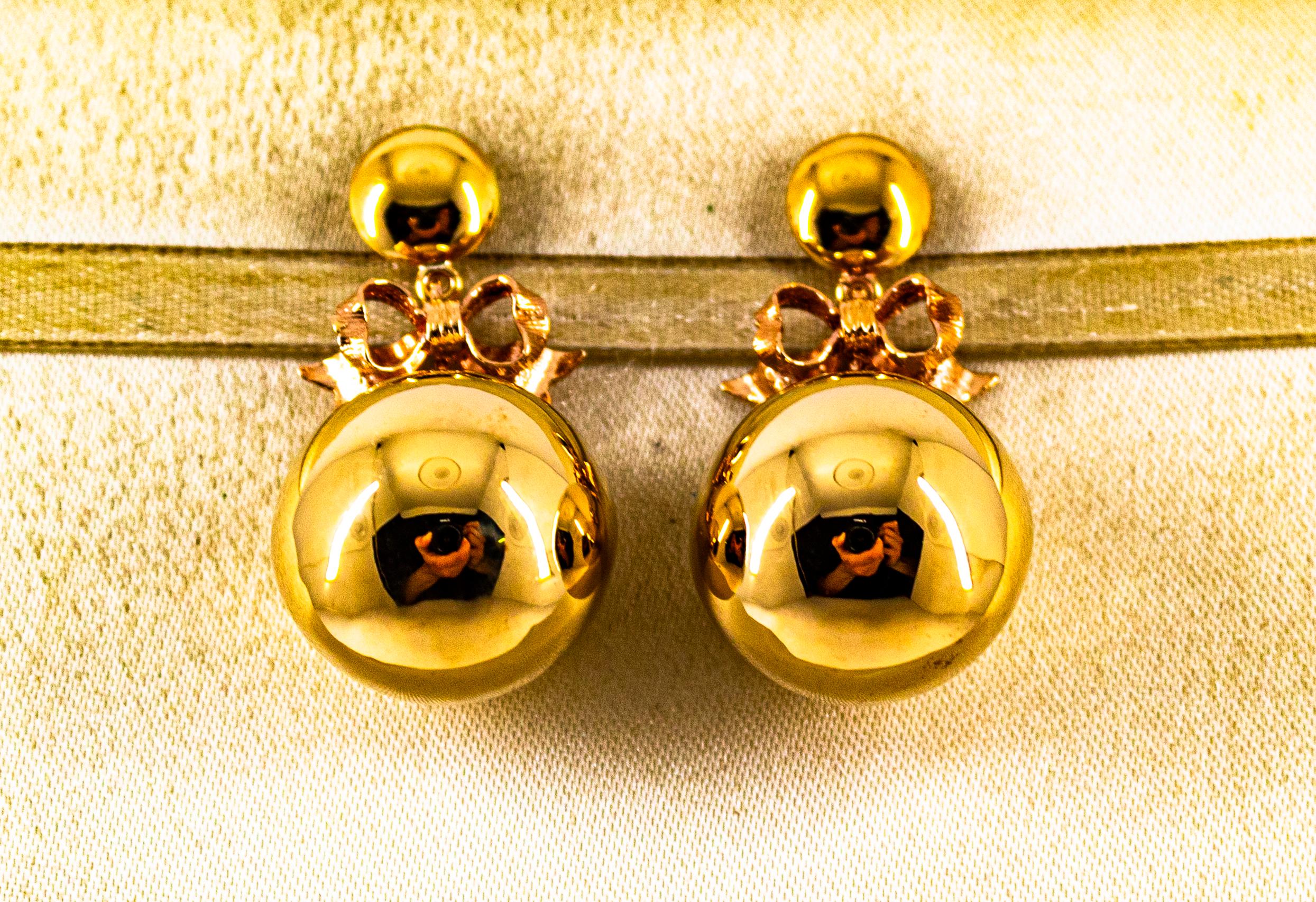 Boucles d'oreilles pendantes en or jaune de style Art déco faites à la main Neuf - En vente à Naples, IT