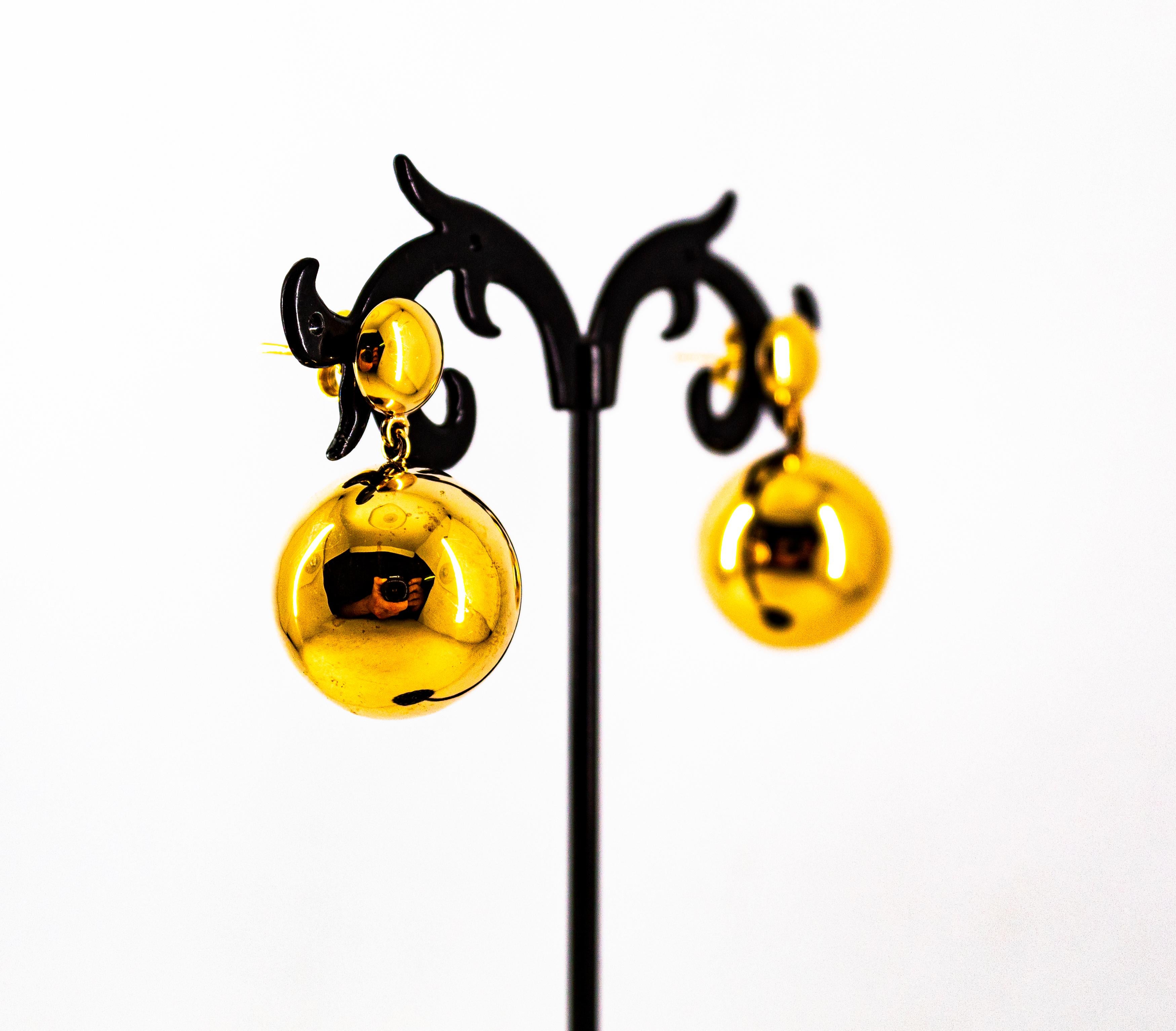 Boucles d'oreilles pendantes en or jaune de style Art déco faites à la main en vente 4