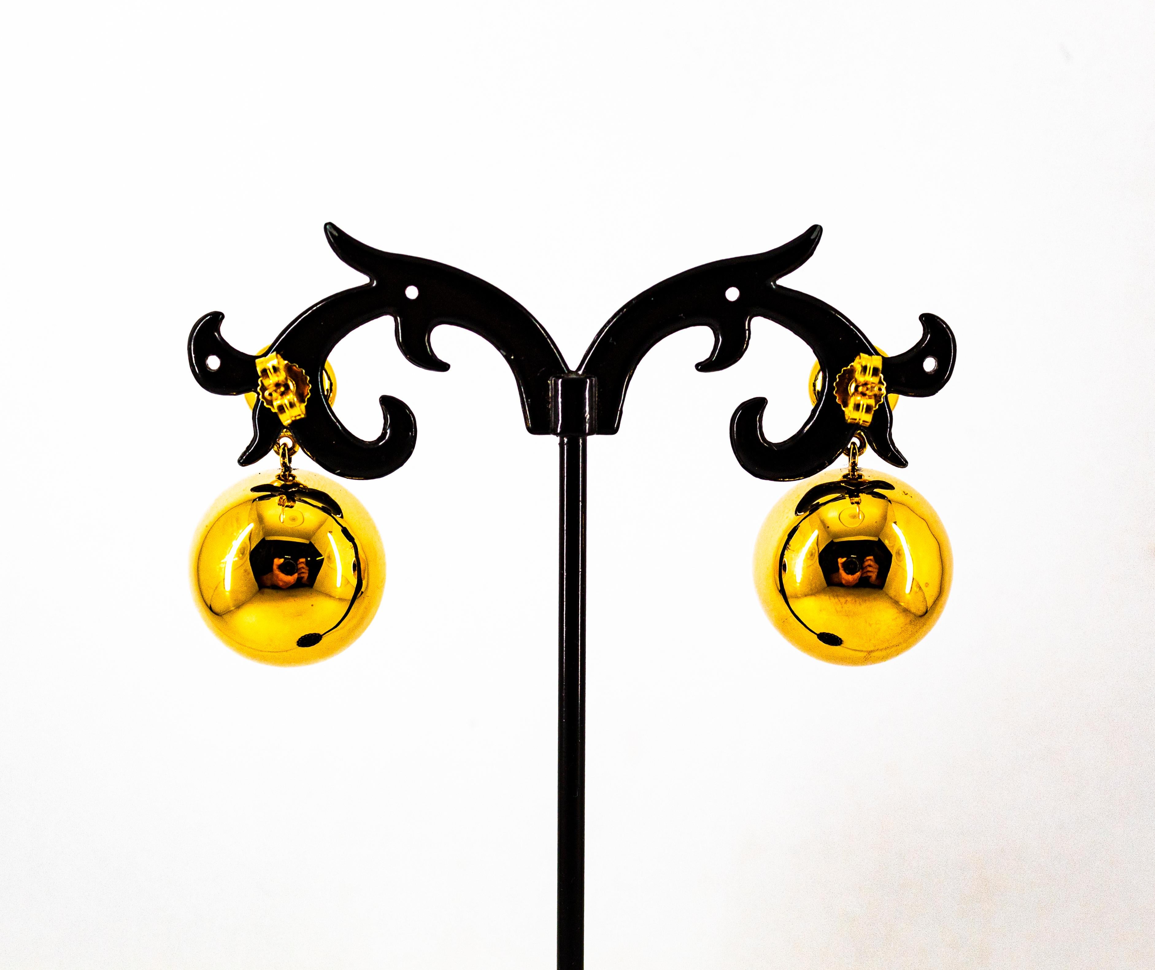 Boucles d'oreilles pendantes en or jaune de style Art déco faites à la main en vente 5