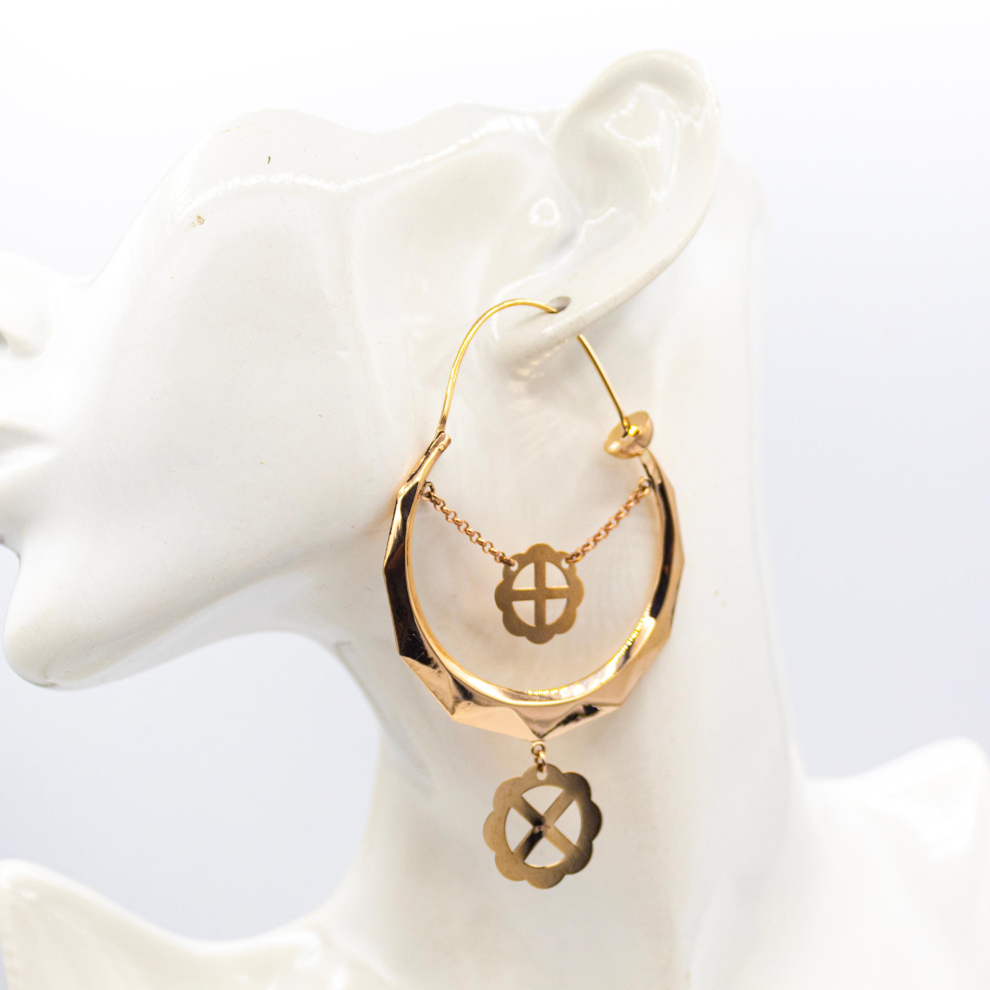 Boucles d'oreilles pendantes en or jaune de style Art déco faites à la main en vente 6