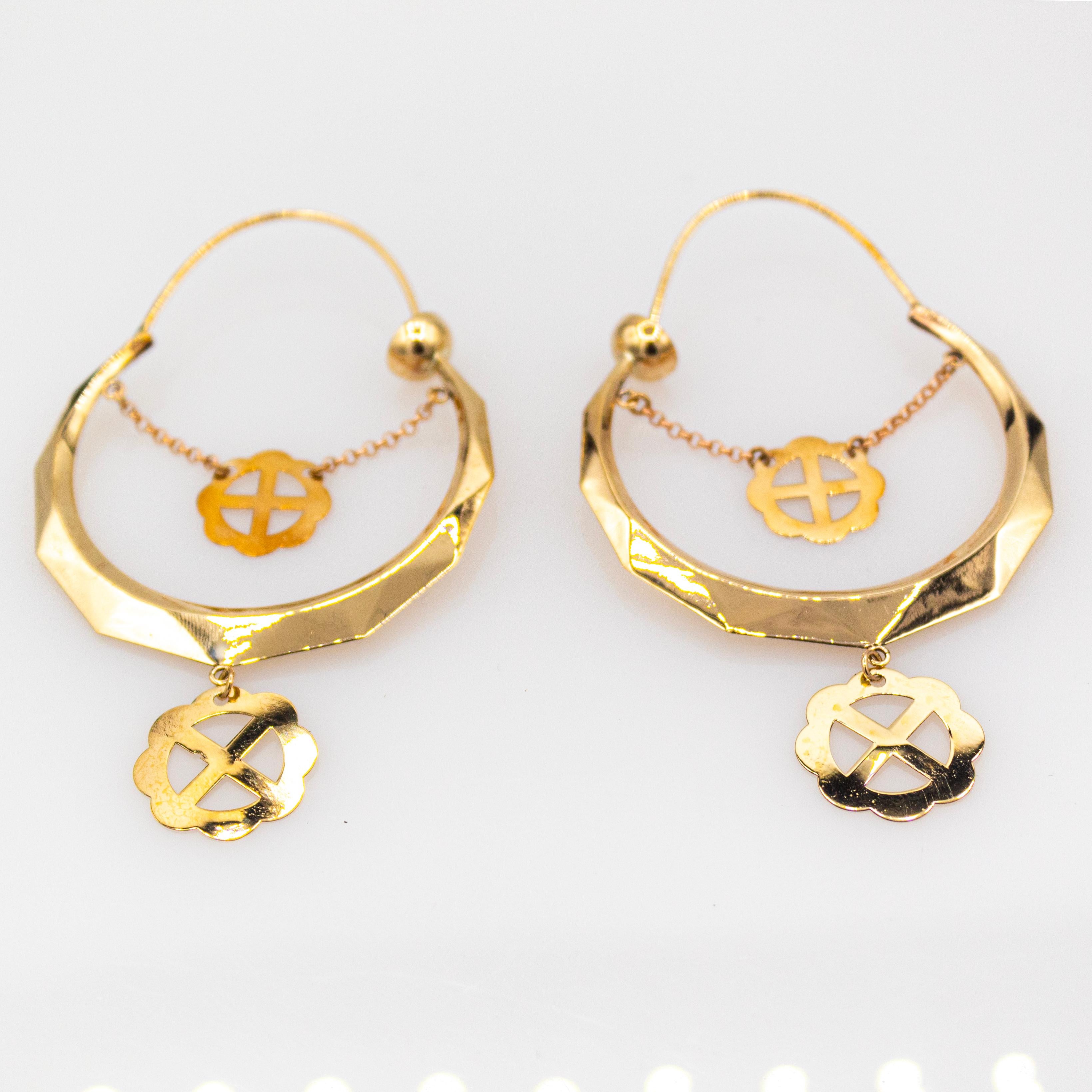 Boucles d'oreilles pendantes en or jaune de style Art déco faites à la main en vente 2