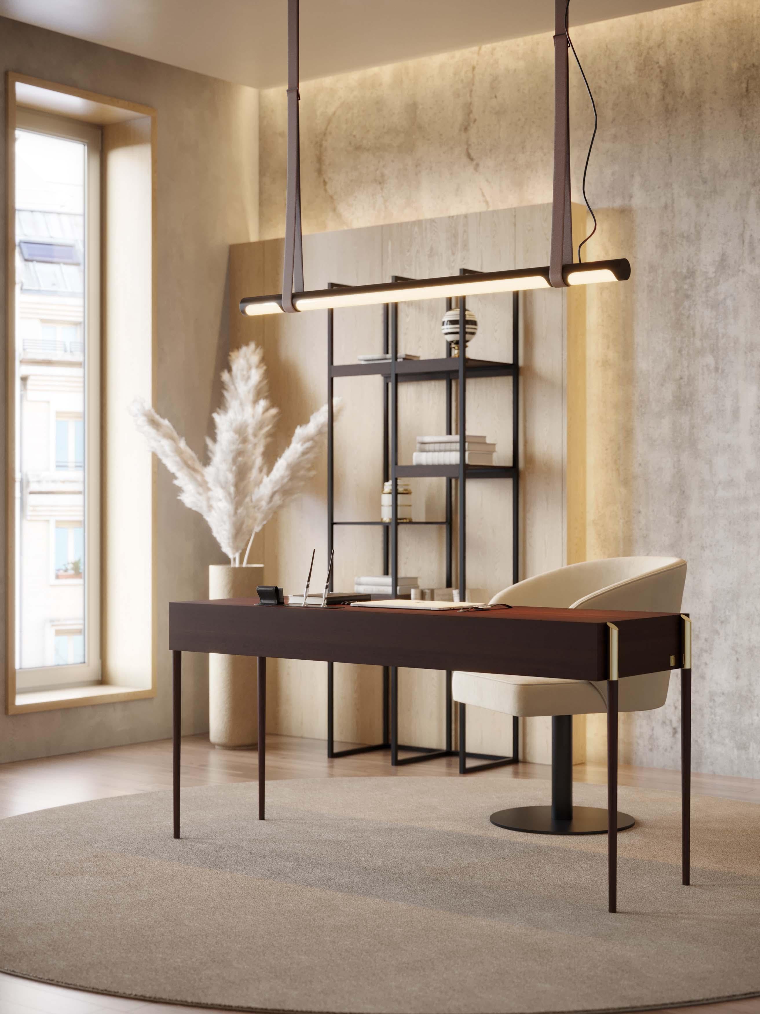 Bureau de style Art Déco en bois et laiton, fabriqué à la main par Stylish Club en vente 3