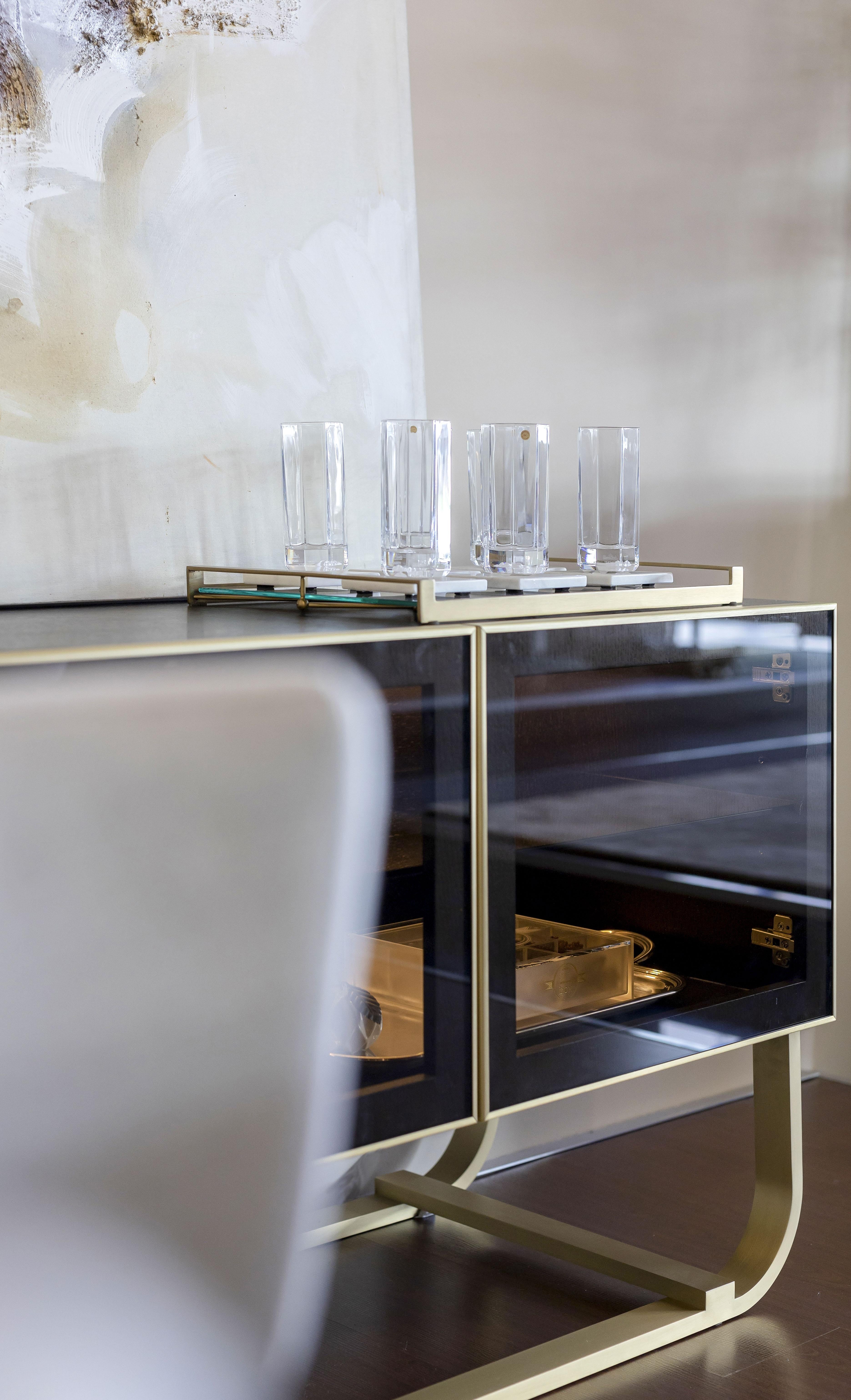 Credenza in stile Art Deco realizzata in Oak e ottone, fatta a mano da Stylish Club in vendita 1