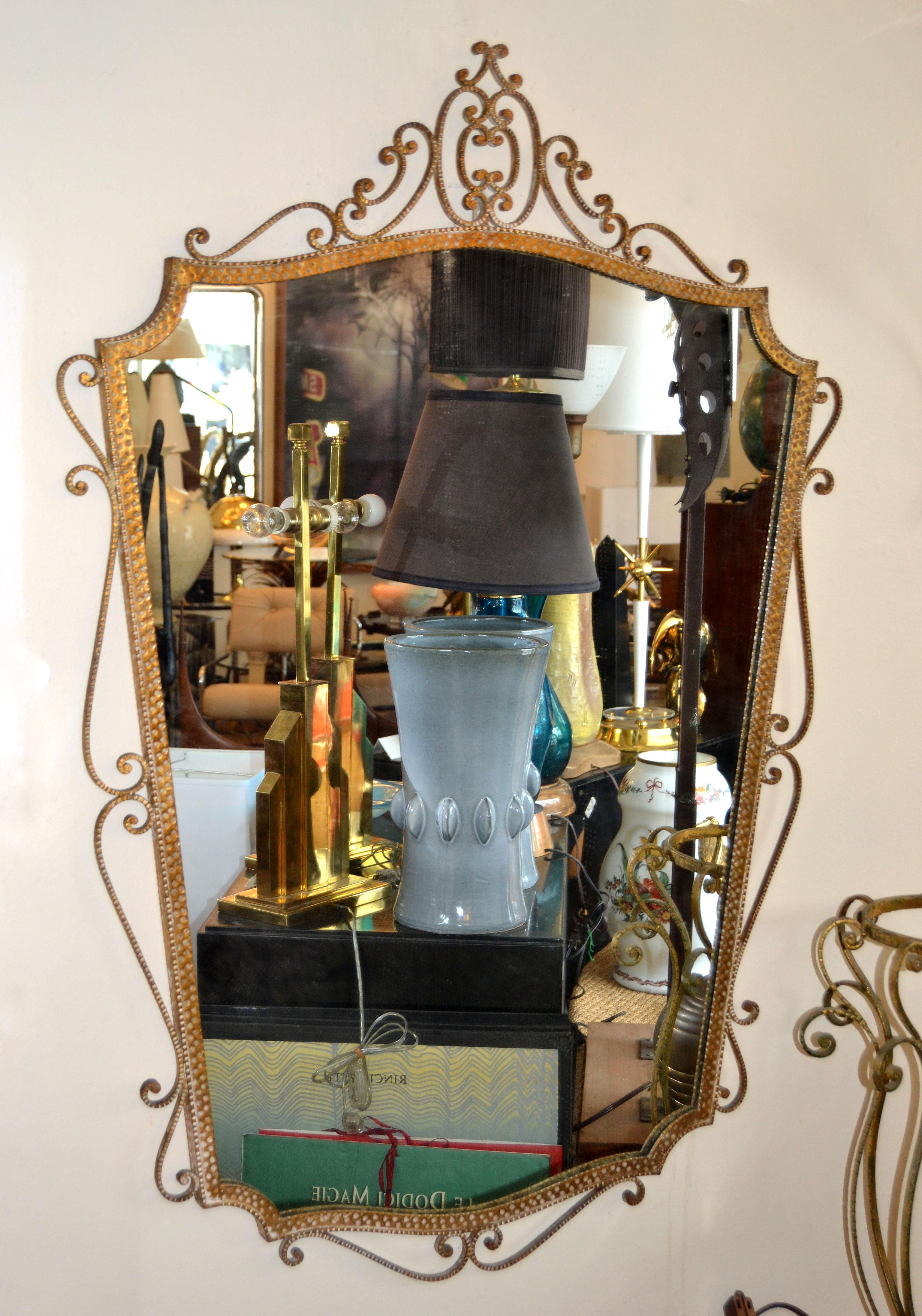 Art Deco Style Italian Gilt Wrought Iron Wall Mirror by Pier Luigi Colli In Good Condition For Sale In Miami, FL