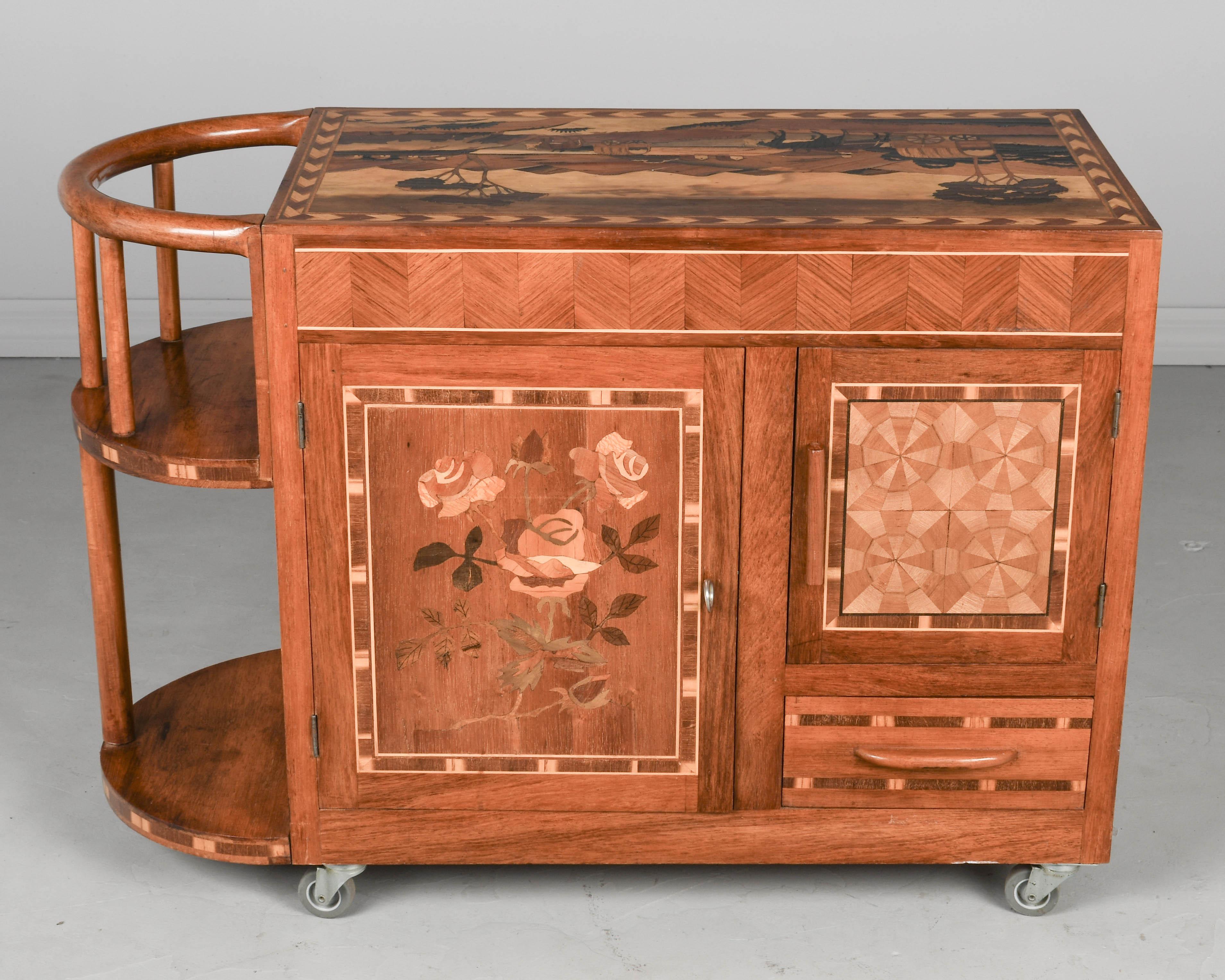Barwagen mit italienischen Intarsien im Art-Deco-Stil (Mahagoni) im Angebot