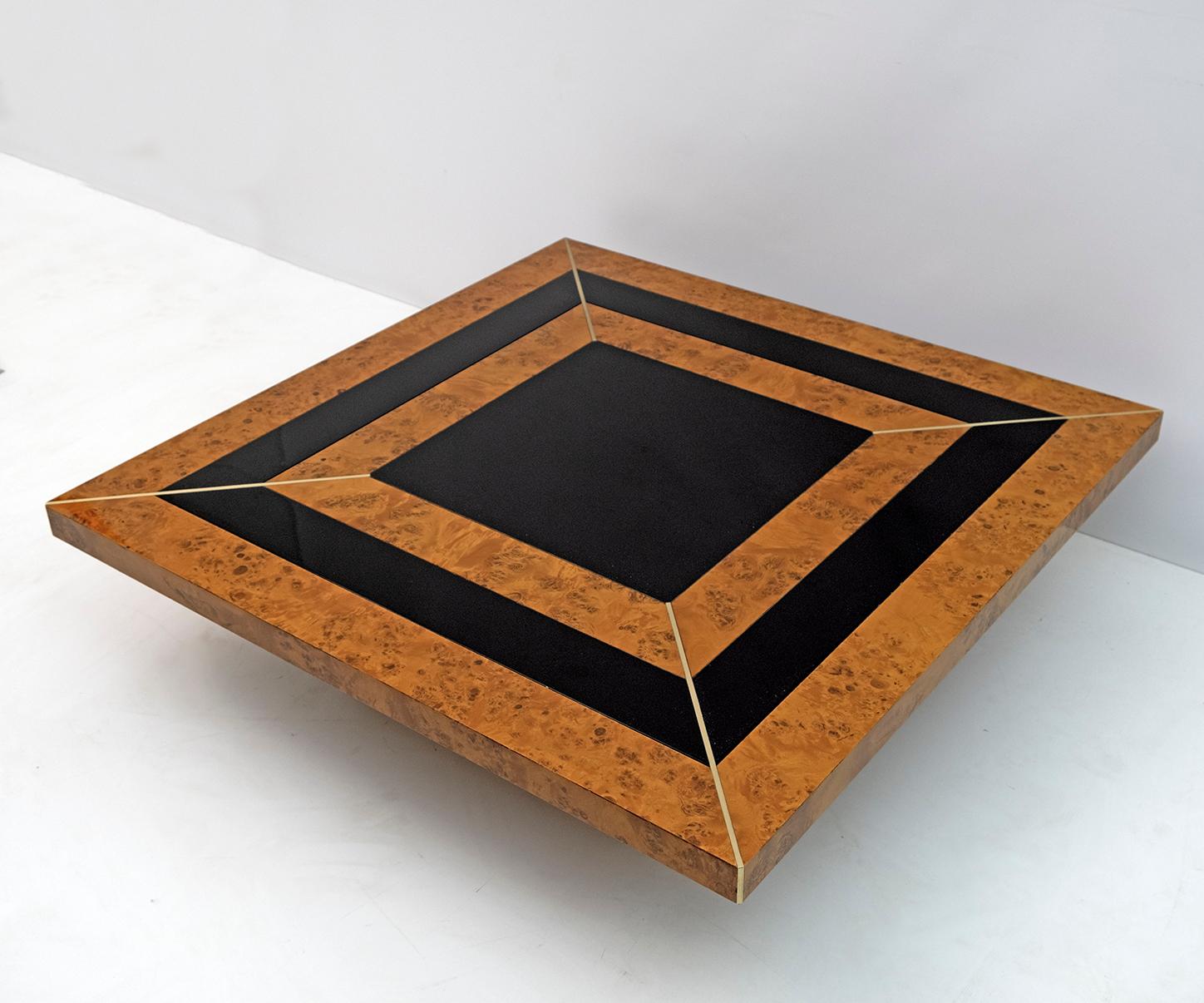 Late 20th Century Art Déco Style Italian Walnut and Lacquer Coffee Table, 1970s For Sale