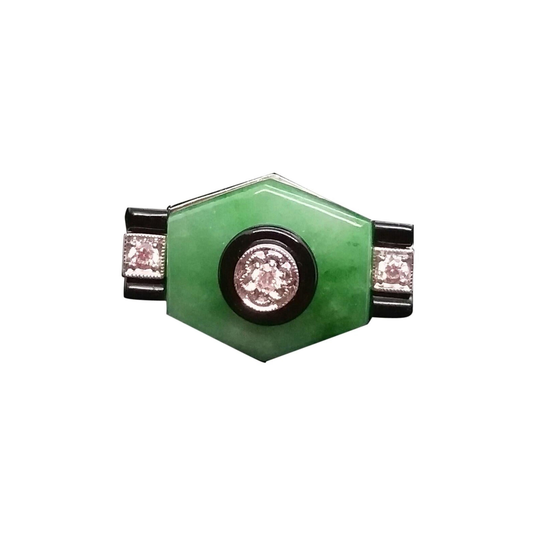 Anello in oro con diamanti di giada nera e onice in stile Art Deco