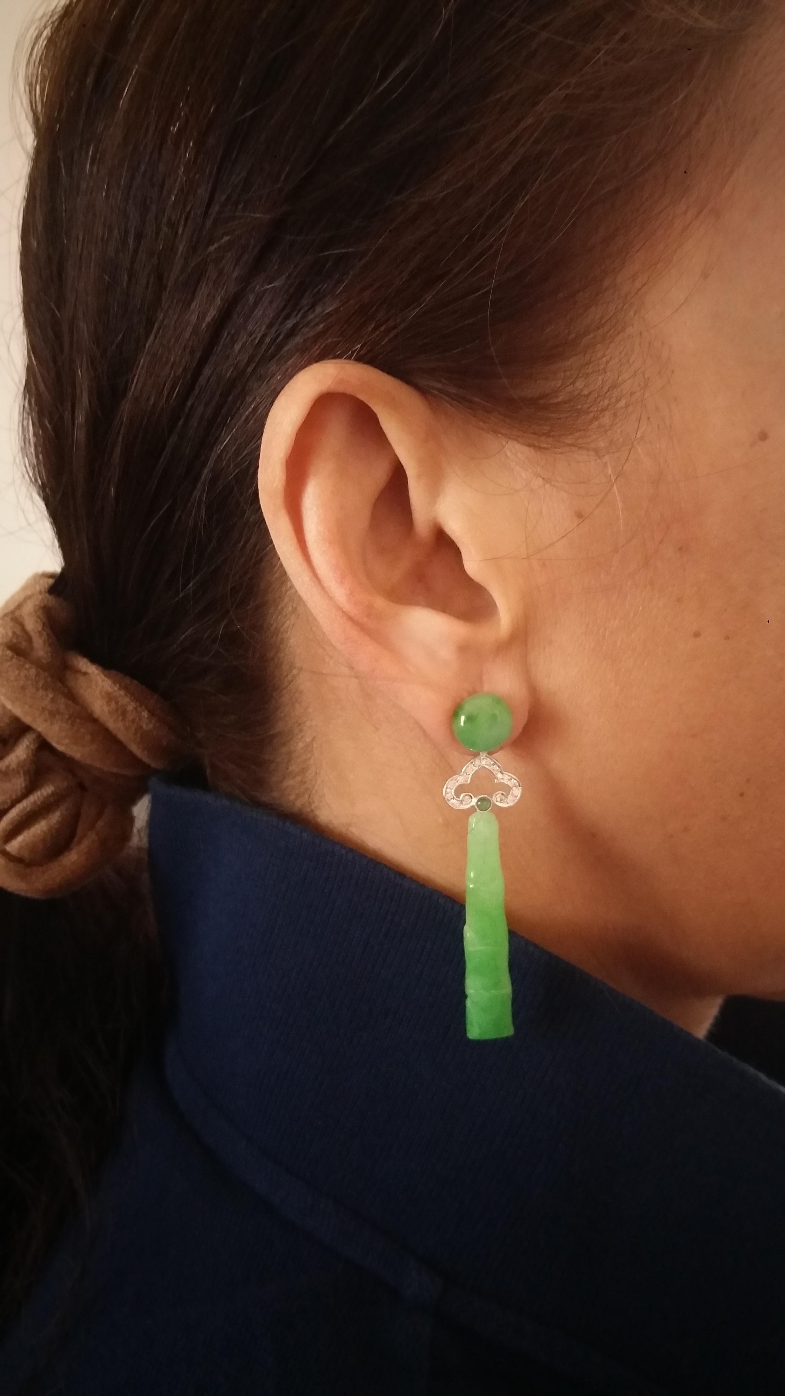 Art deco style earrings composed of 2 jade buttons at the top that support 2 white gold and diamonds elements and 2 jade engraved in bamboo shape
In 1978 our workshop started in Italy to make simple-chic Art Deco style jewellery, completely handmade