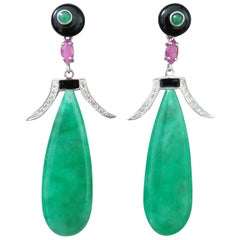 Boucles d'oreilles de style Art déco en jade, rubis, onyx noir, émeraude, or, diamants et émail noir