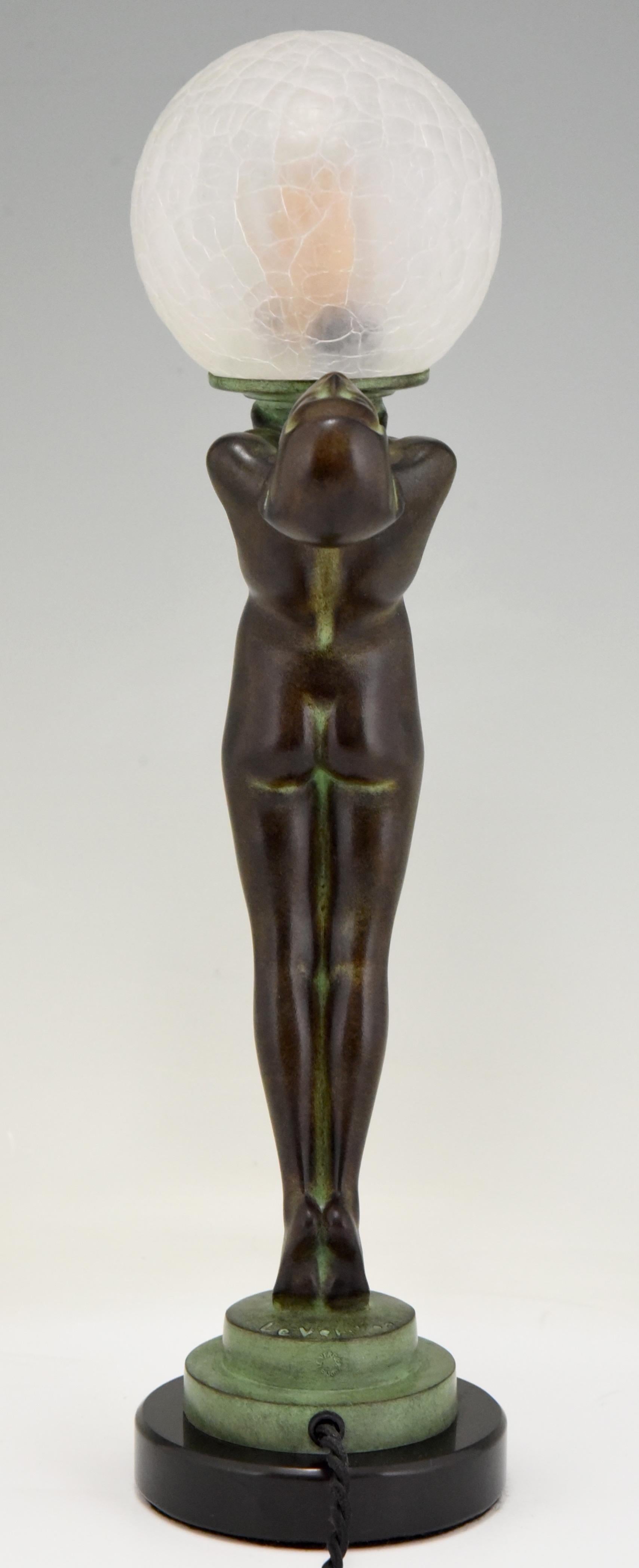 Art Deco Style Lamp Clarté LUEUR LUMINEUSE  by Max Le Verrier nude with ball en vente 1