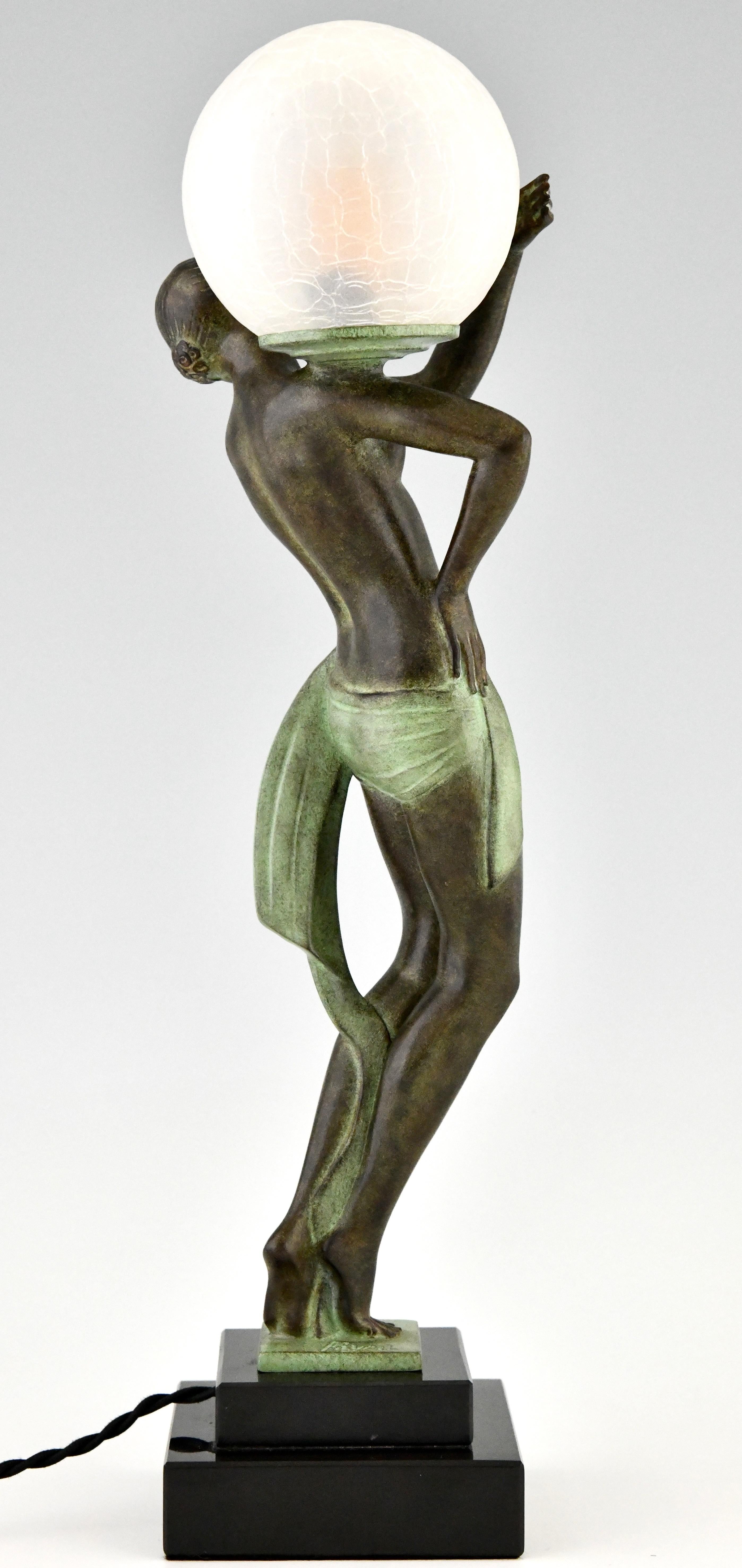Métal Lampe danseuse de style Art Déco avec Ball and Ball u2028FARANDOLE par Fayral & Max Le Verrier en vente