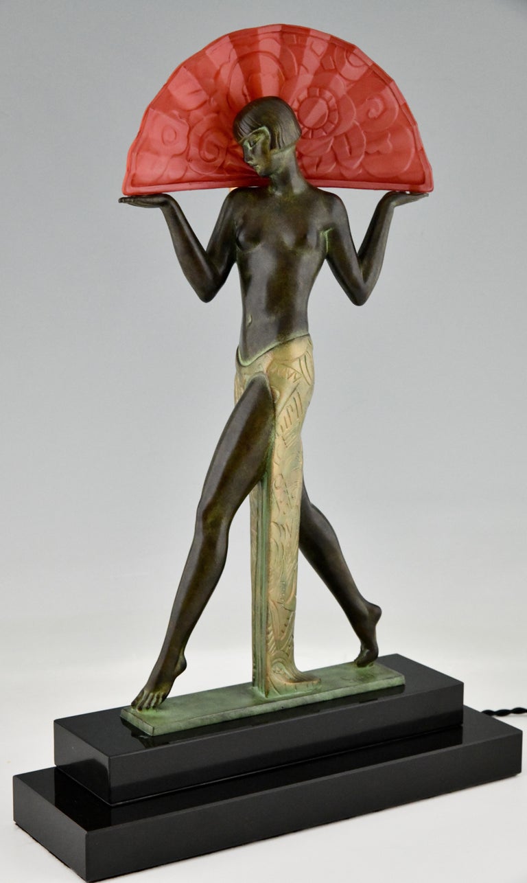 Patinated Art Deco Style Lamp Espana Dancer with Fan by Guerbe for Max Le Verrier Original For Sale