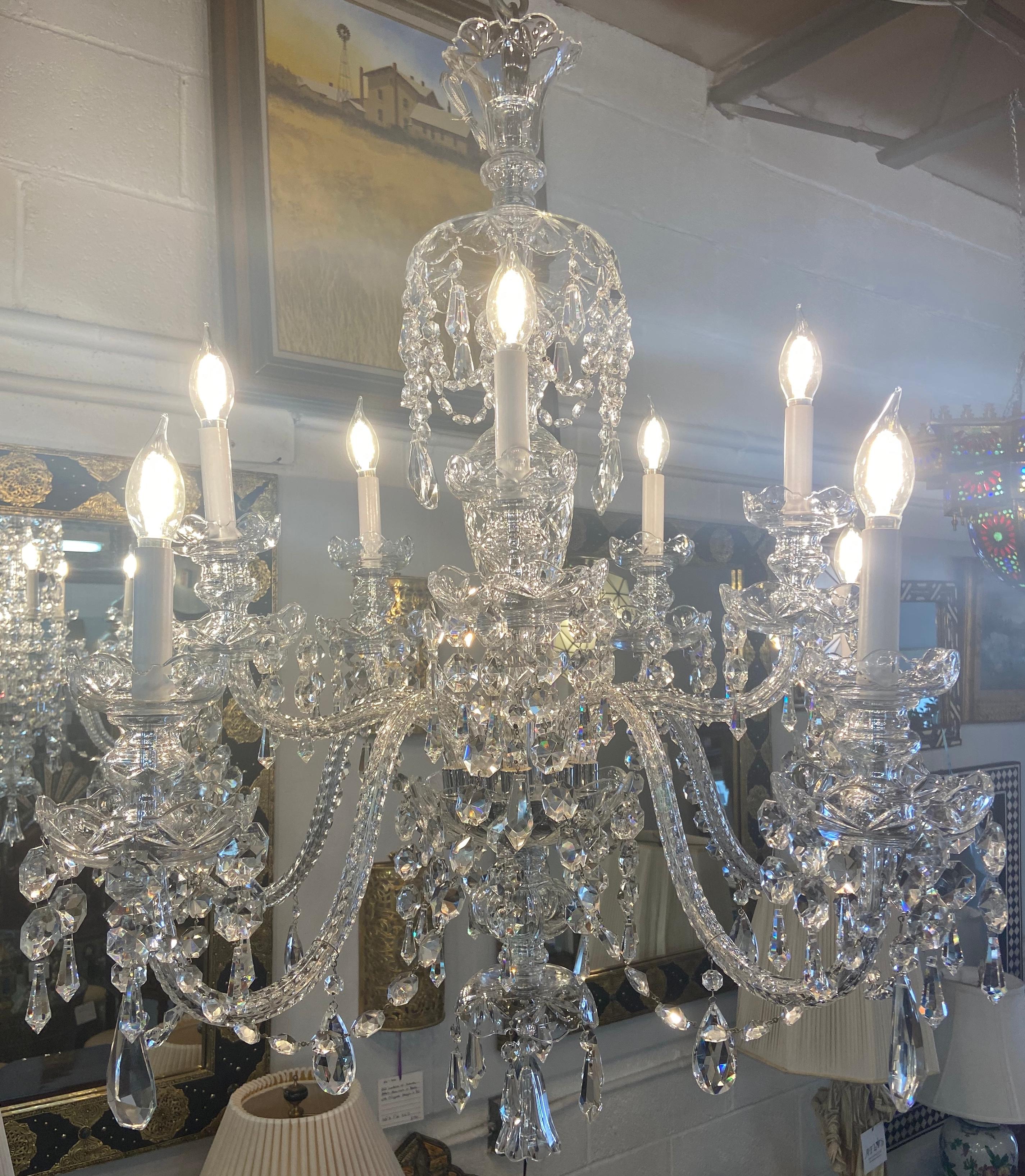 Art Deco Style Large Crystal Chandelier in the Manner of Waterford For Sale 9