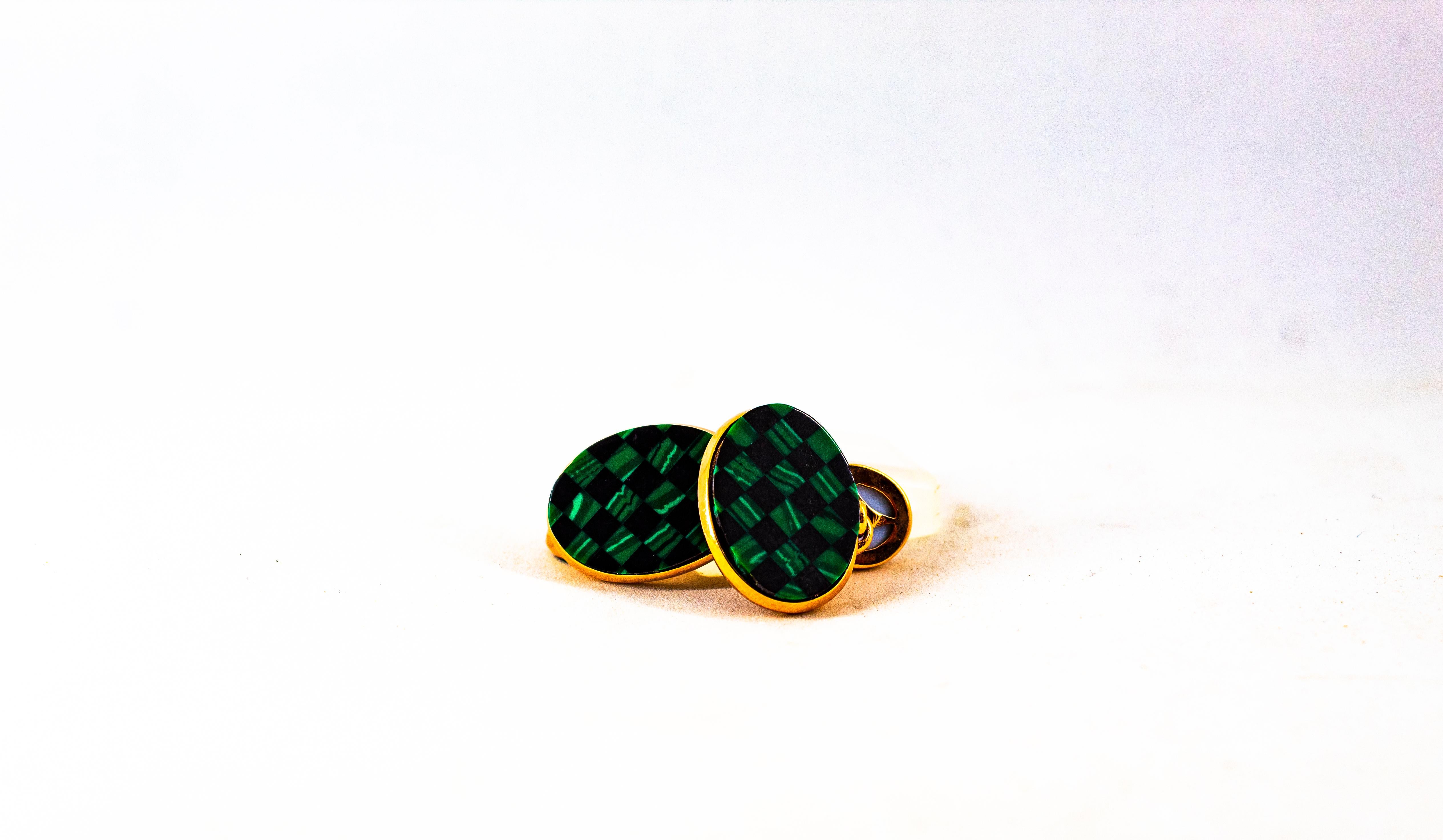 Art Deco Style Malachite Yellow Gold Handcrafted Cufflinks In New Condition In Naples, IT
