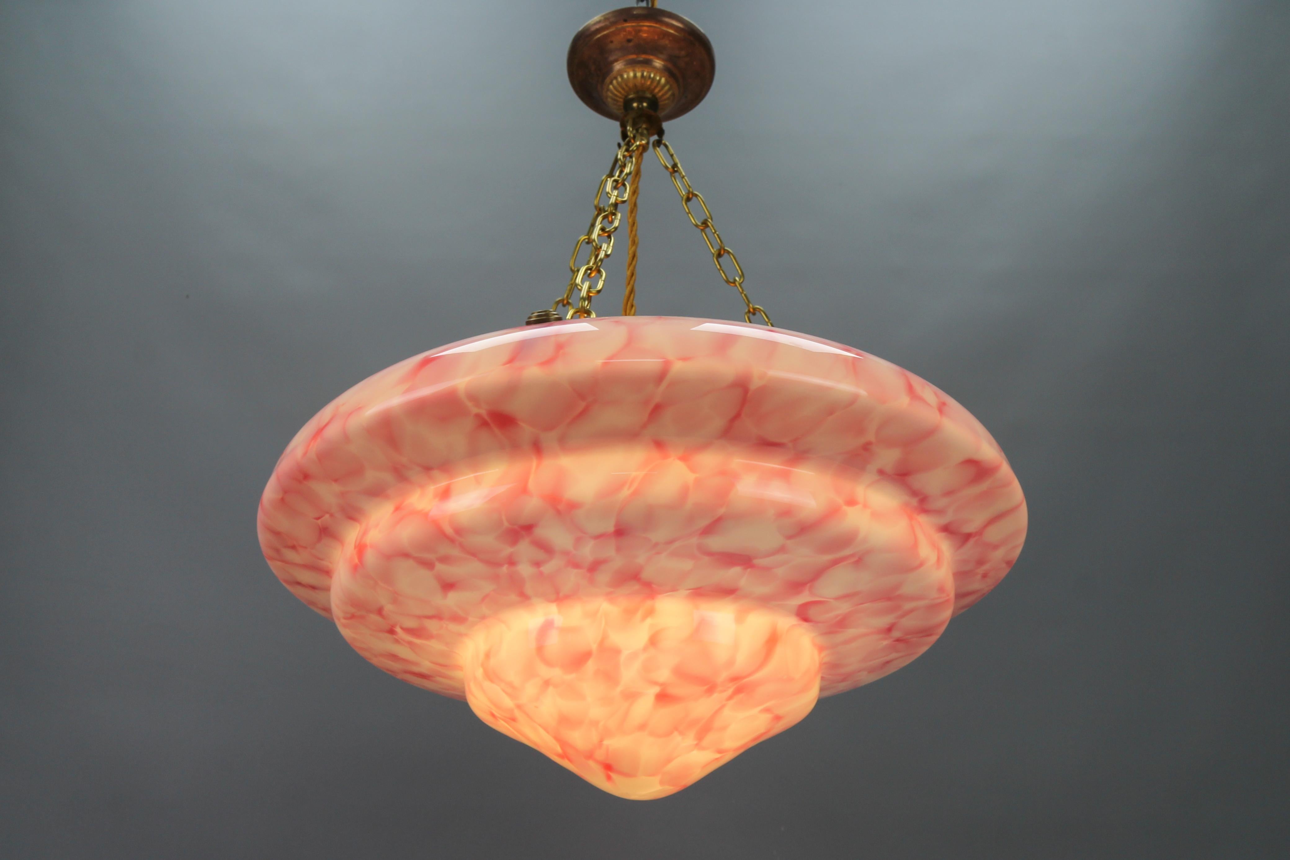 Art Deco Style Marbled Layered Pink and White Glass and Brass Pendant Light In Good Condition In Barntrup, DE