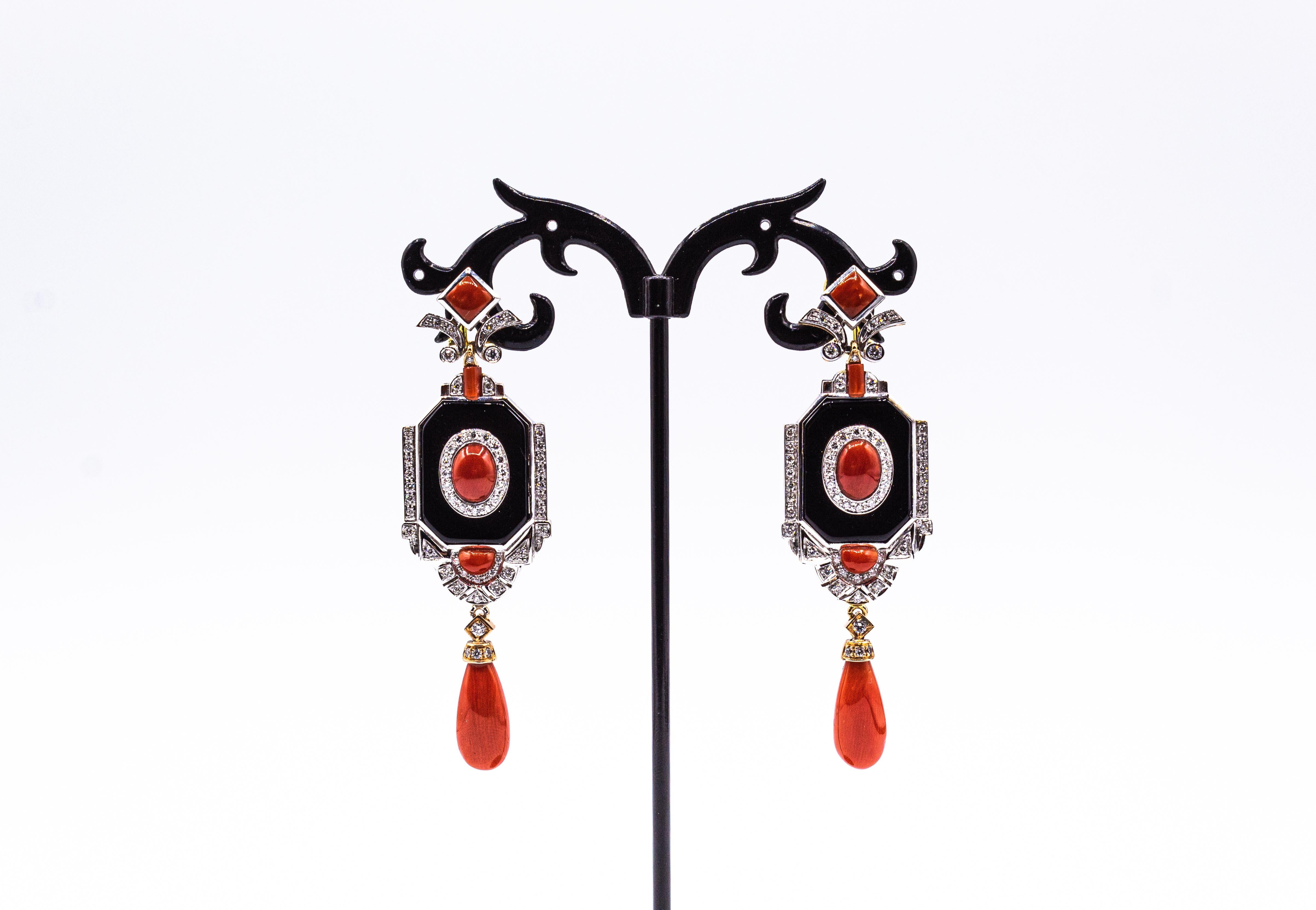 For any problems related to some materials contained in the items that do not allow shipping, please contact the seller with a private message to solve the problem.
We can ship every piece of our 1stdibs catalog worldwide.

These Clip-On Earrings