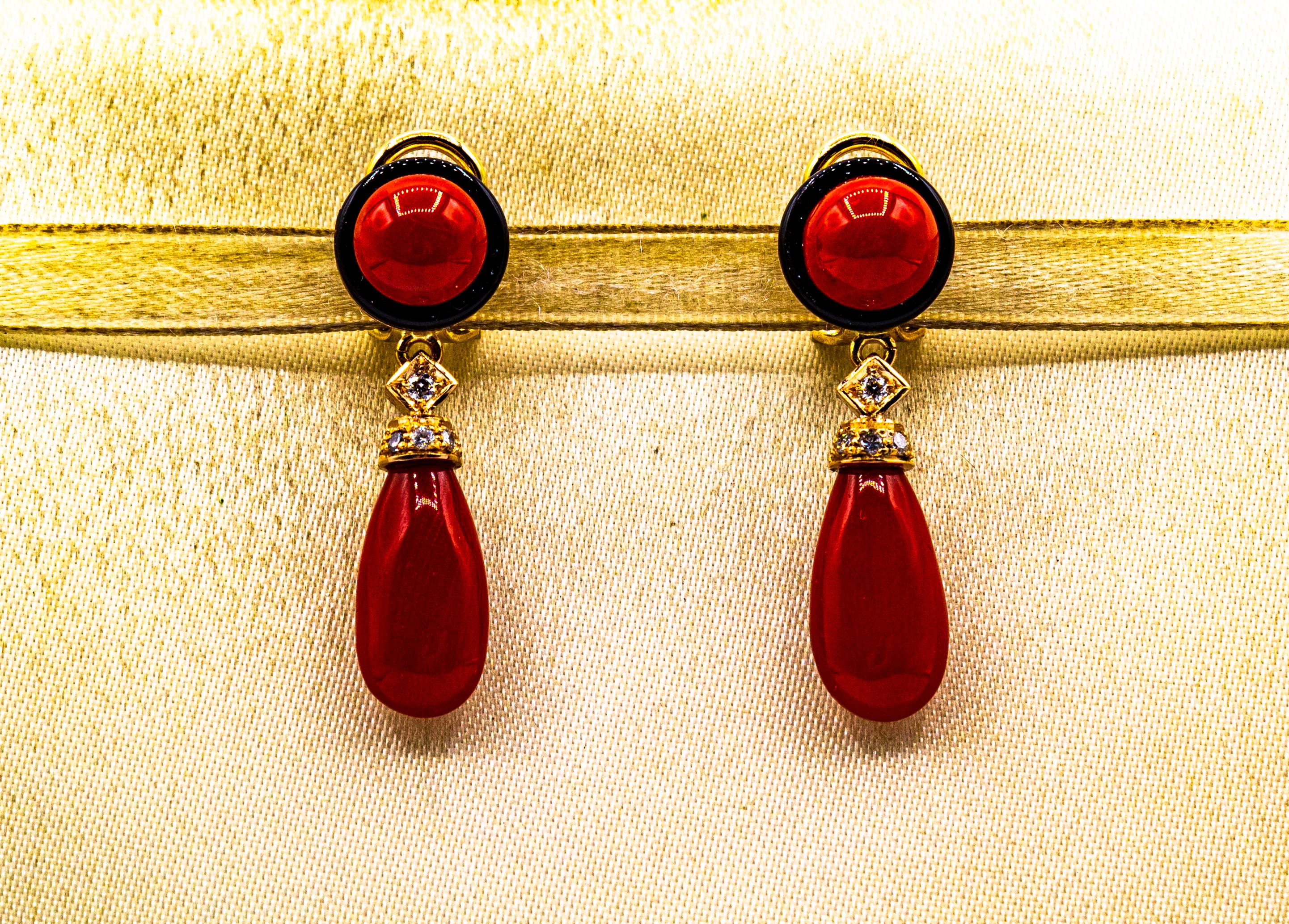 For any problems related to some materials contained in the items that do not allow shipping, please contact the seller with a private message to solve the problem.
We can ship every piece of our 1stdibs catalog worldwide.

These Clip-On Earrings