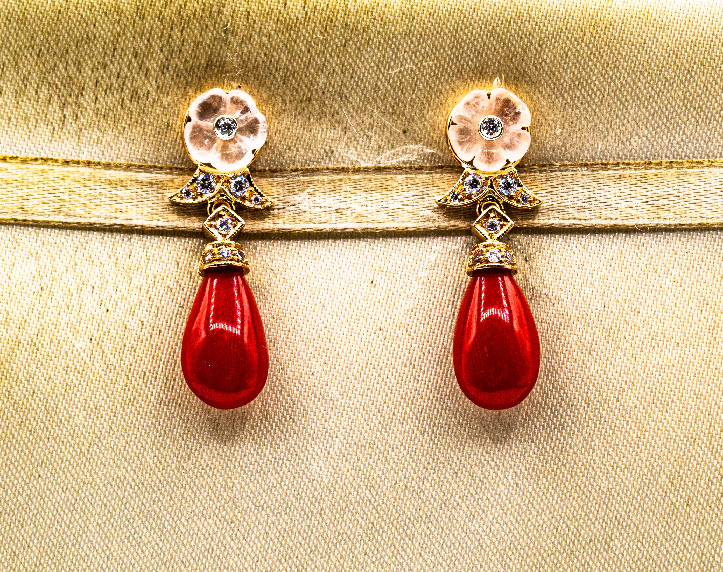 Art Deco Style Mediterranean Red Coral White Diamond Yellow Gold Stud Earrings Art Decó en venta