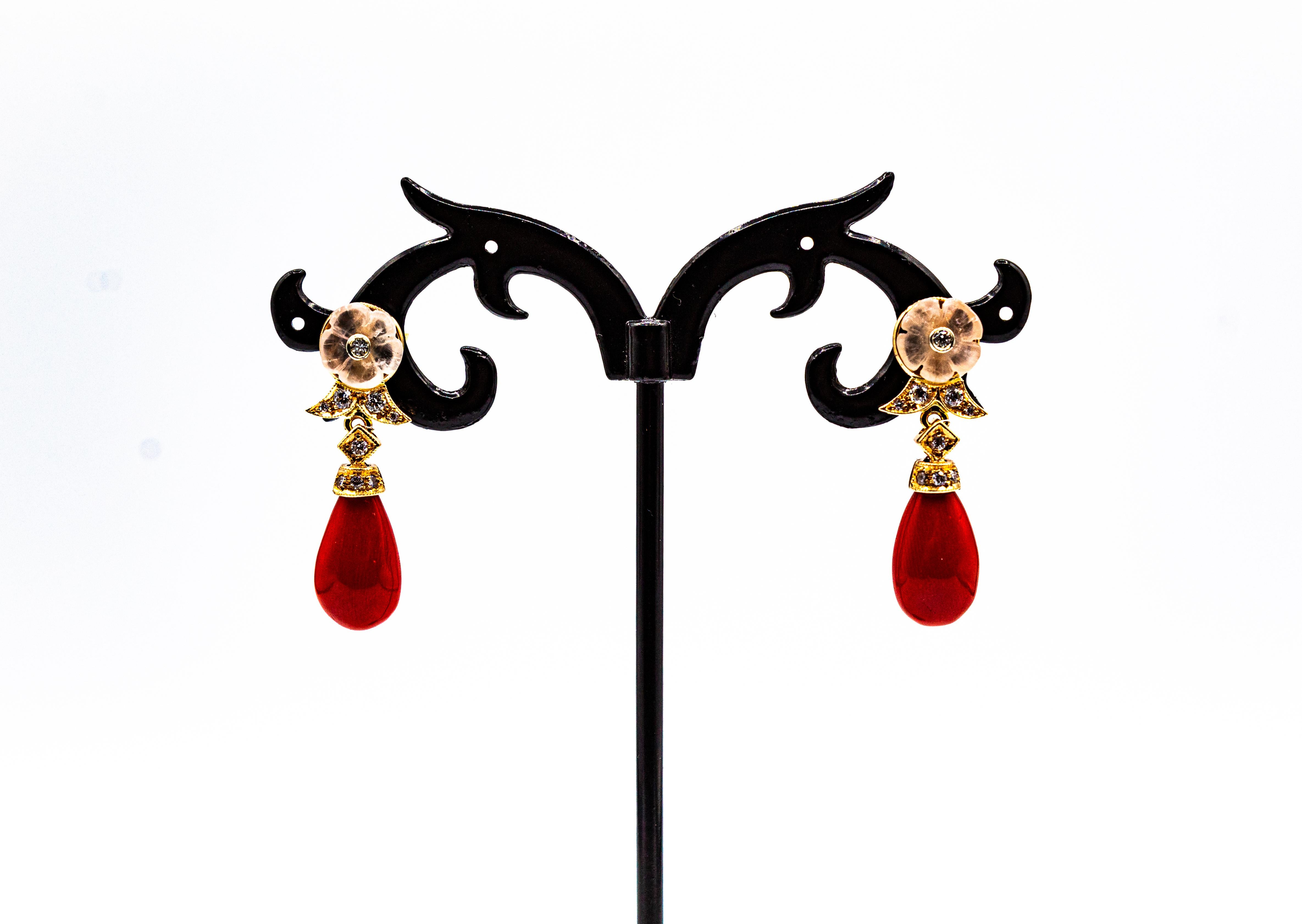 Art Deco Style Mediterranean Red Coral White Diamond Yellow Gold Stud Earrings en venta 1