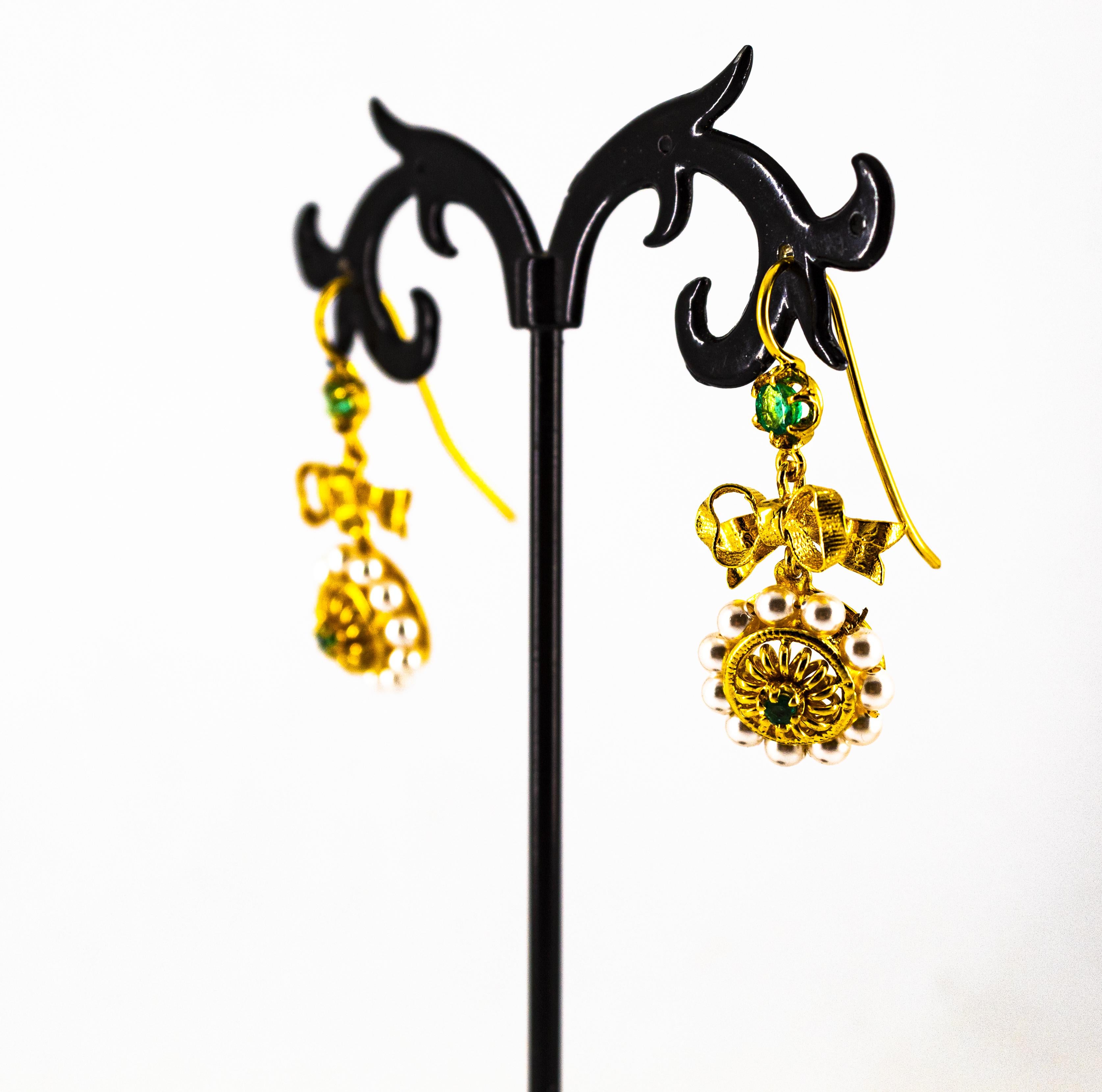 Mikro-Perlen im Art-déco-Stil 0,70 Karat Smaragd Gelbgold Tropfen-Ohrstecker 13