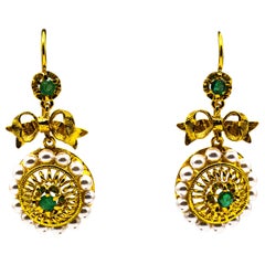 Mikro-Perlen im Art-déco-Stil 0,70 Karat Smaragd Gelbgold Tropfen-Ohrstecker