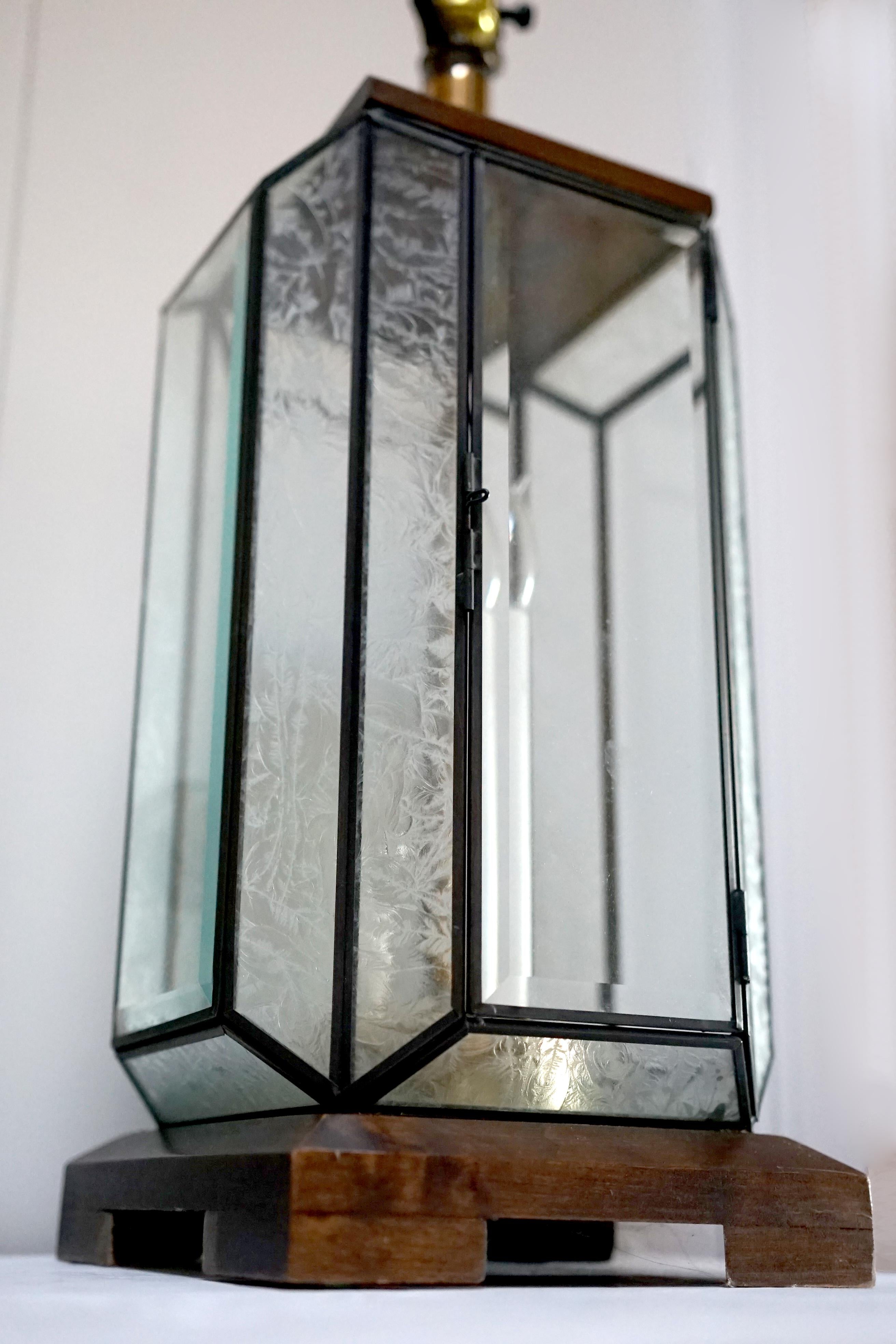 Art Deco Style Mid Century Etched Glass Lead Table Lantern Lamp For Sale 7