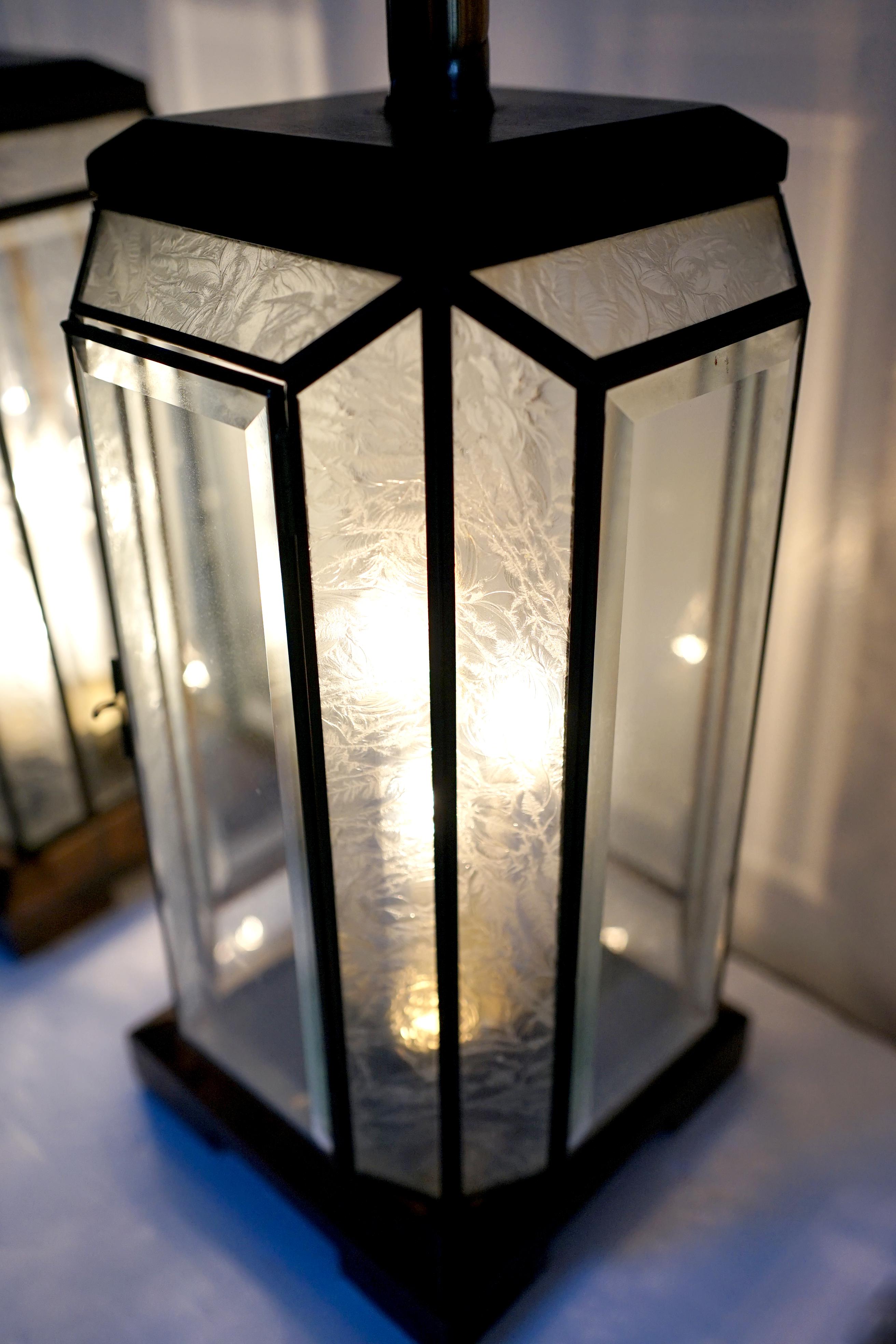 Art Deco Style Mid Century Etched Glass Lead Table Lantern Lamp For Sale 3